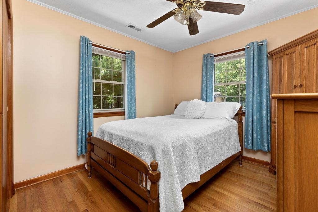 25 FLINT MOUNTAIN DR