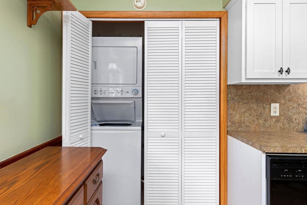 25 FLINT MOUNTAIN DR