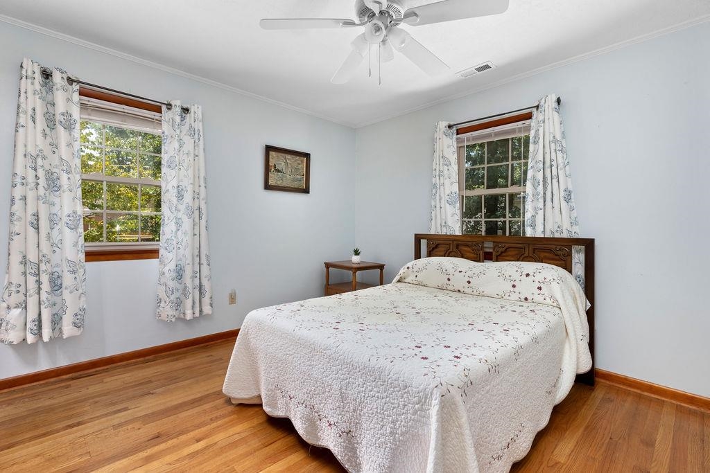 25 FLINT MOUNTAIN DR