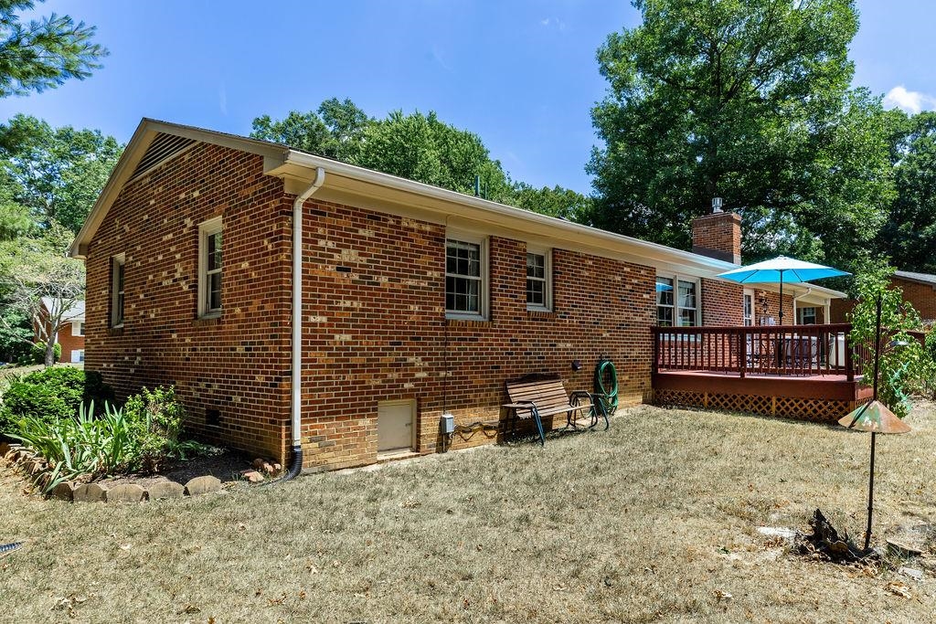 25 FLINT MOUNTAIN DR