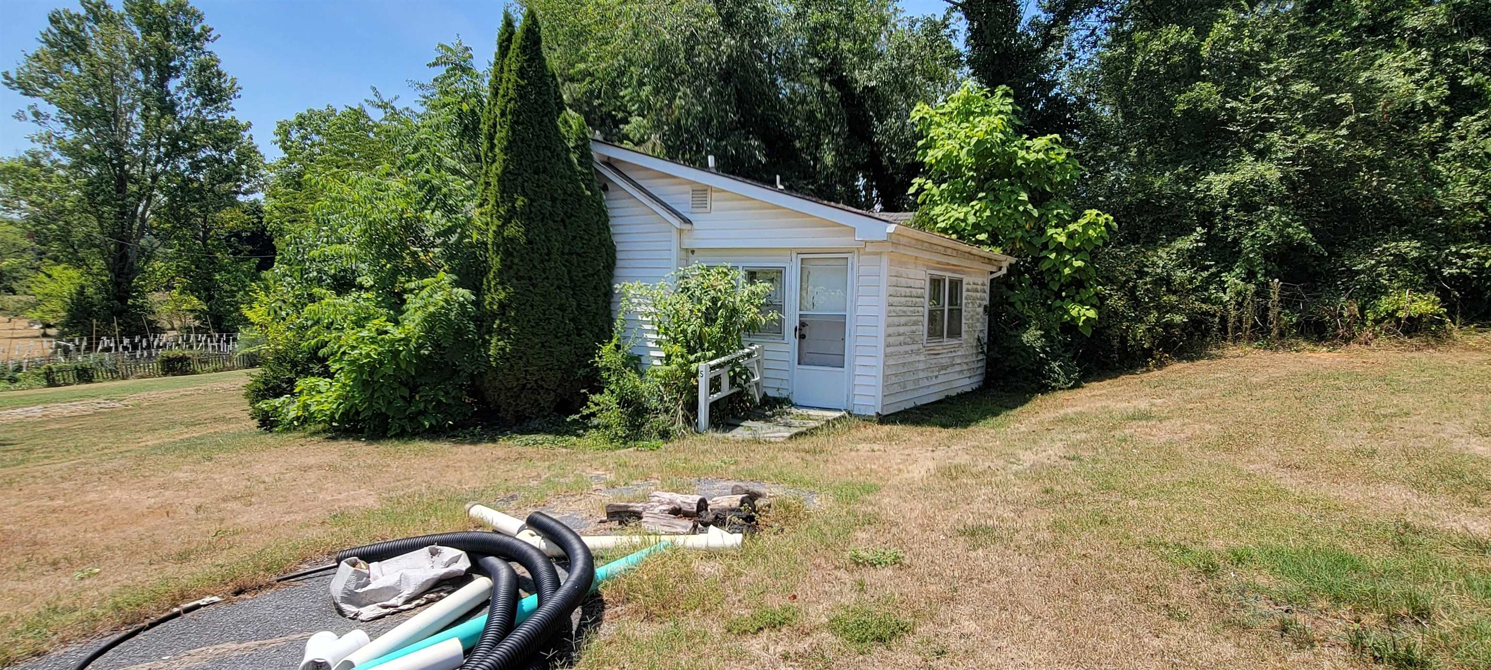 1928 & 1930 LYNDHURST RD