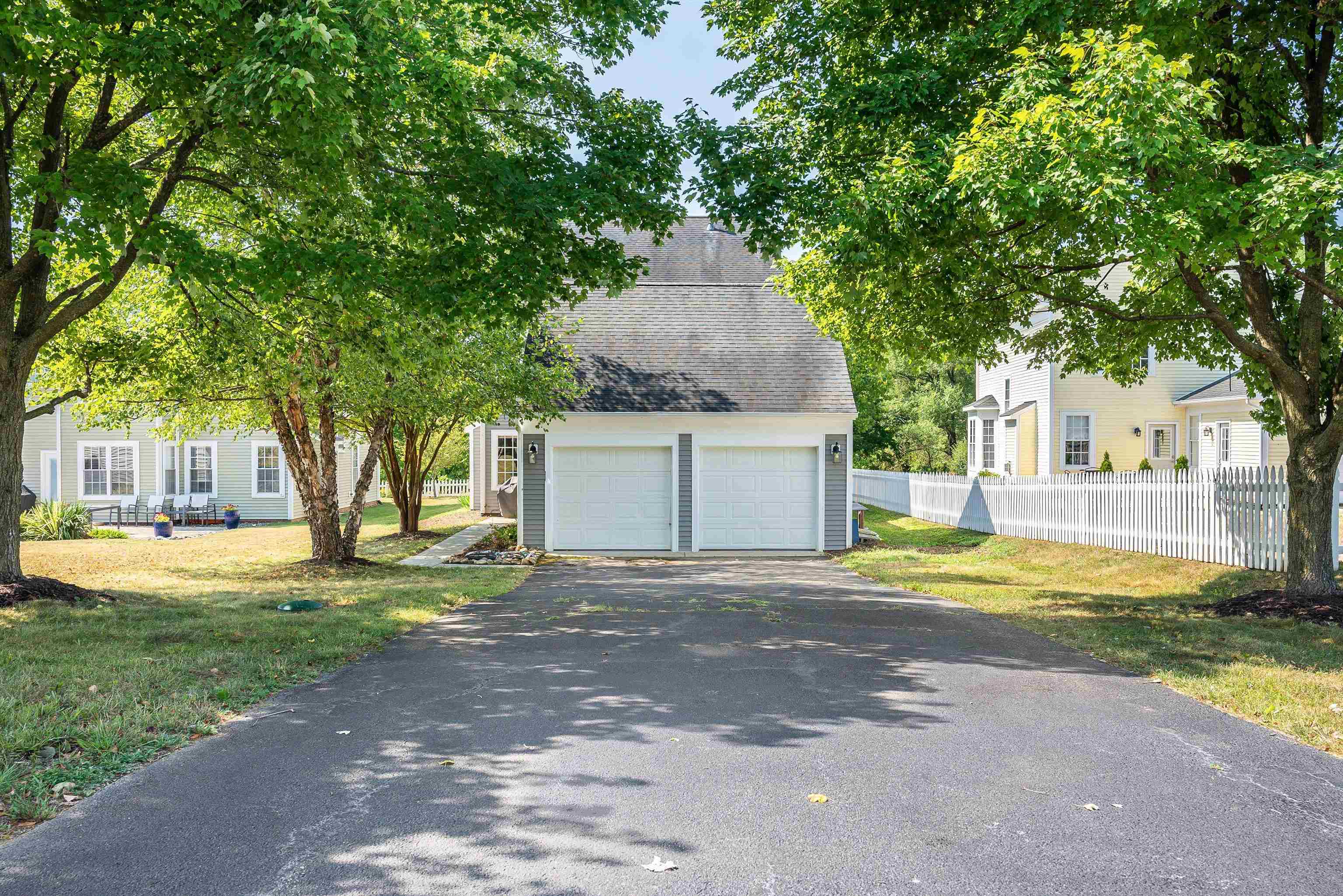 614 SUNFLOWER LN