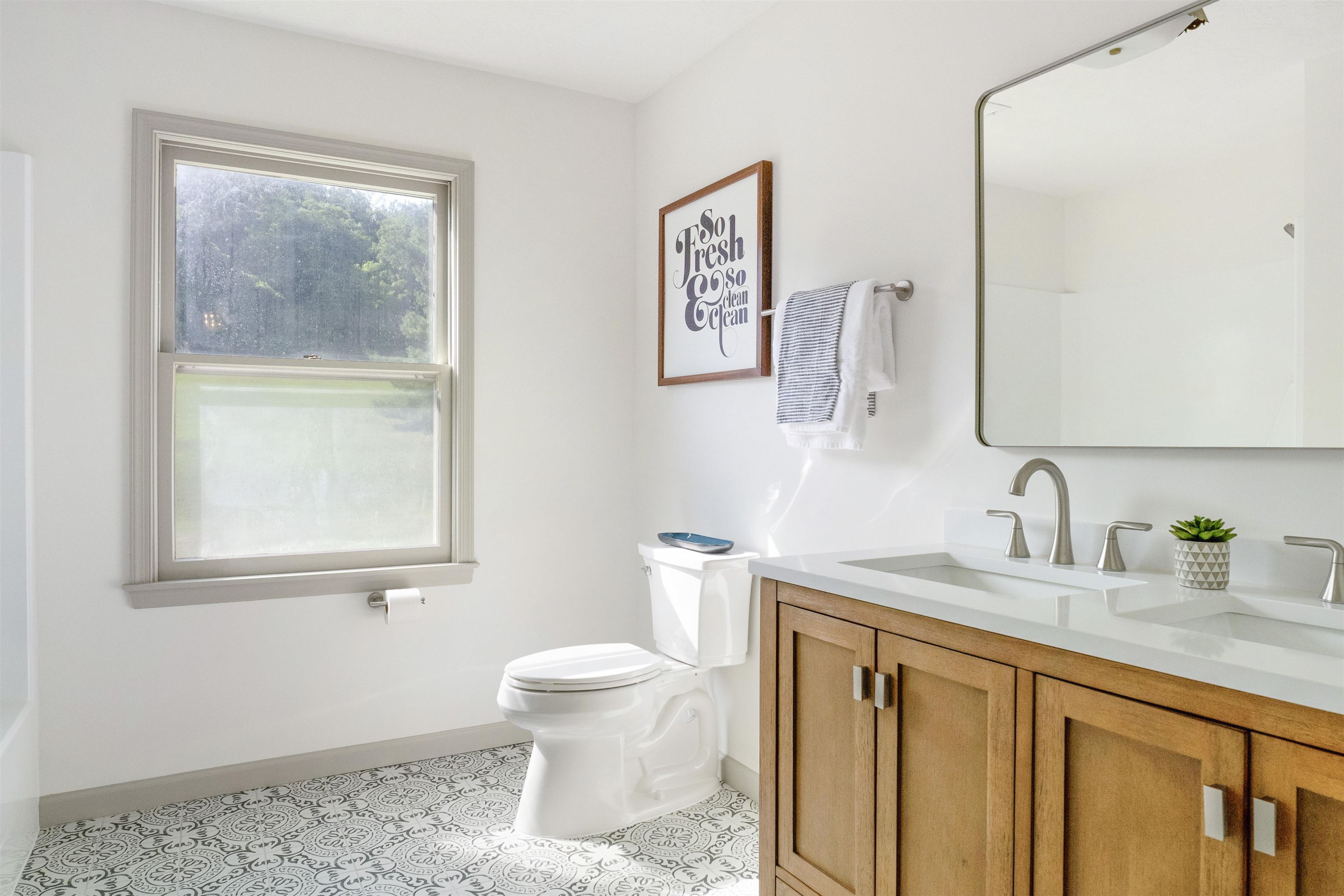 2175 OLD GREENVILLE RD