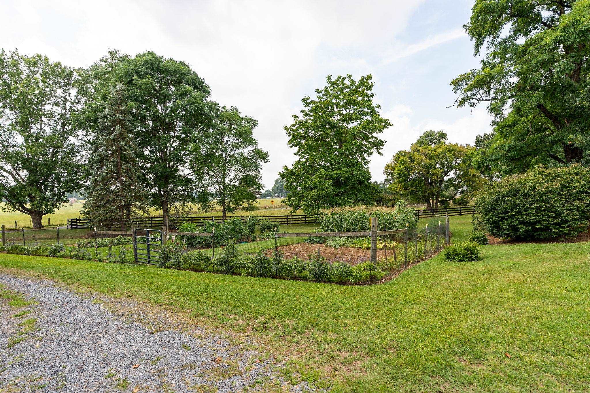 141 LEAPORT RD