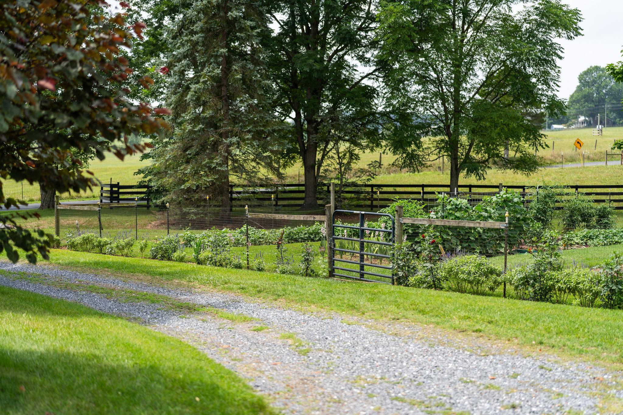 141 LEAPORT RD