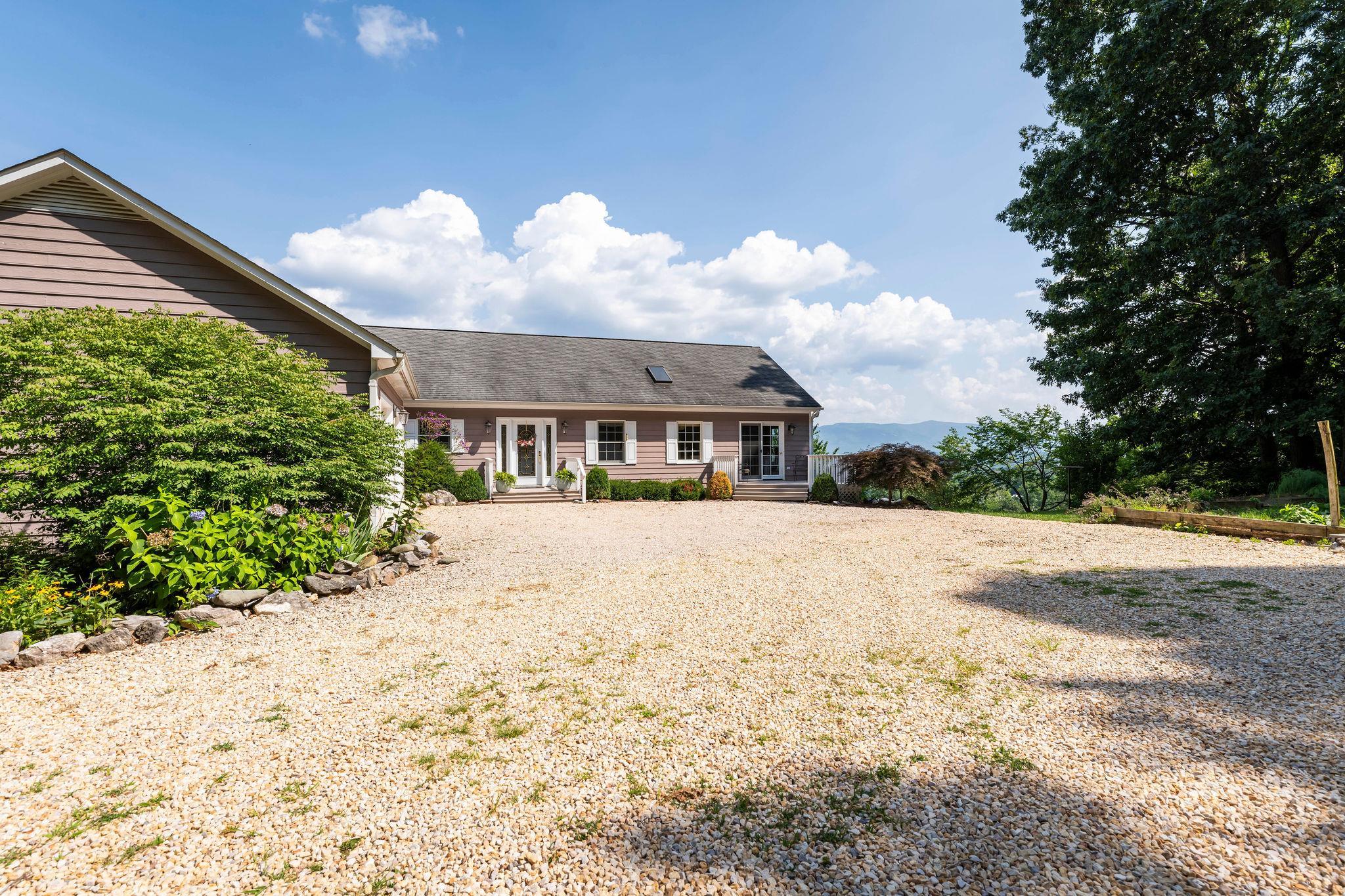 322 MT IDA LN