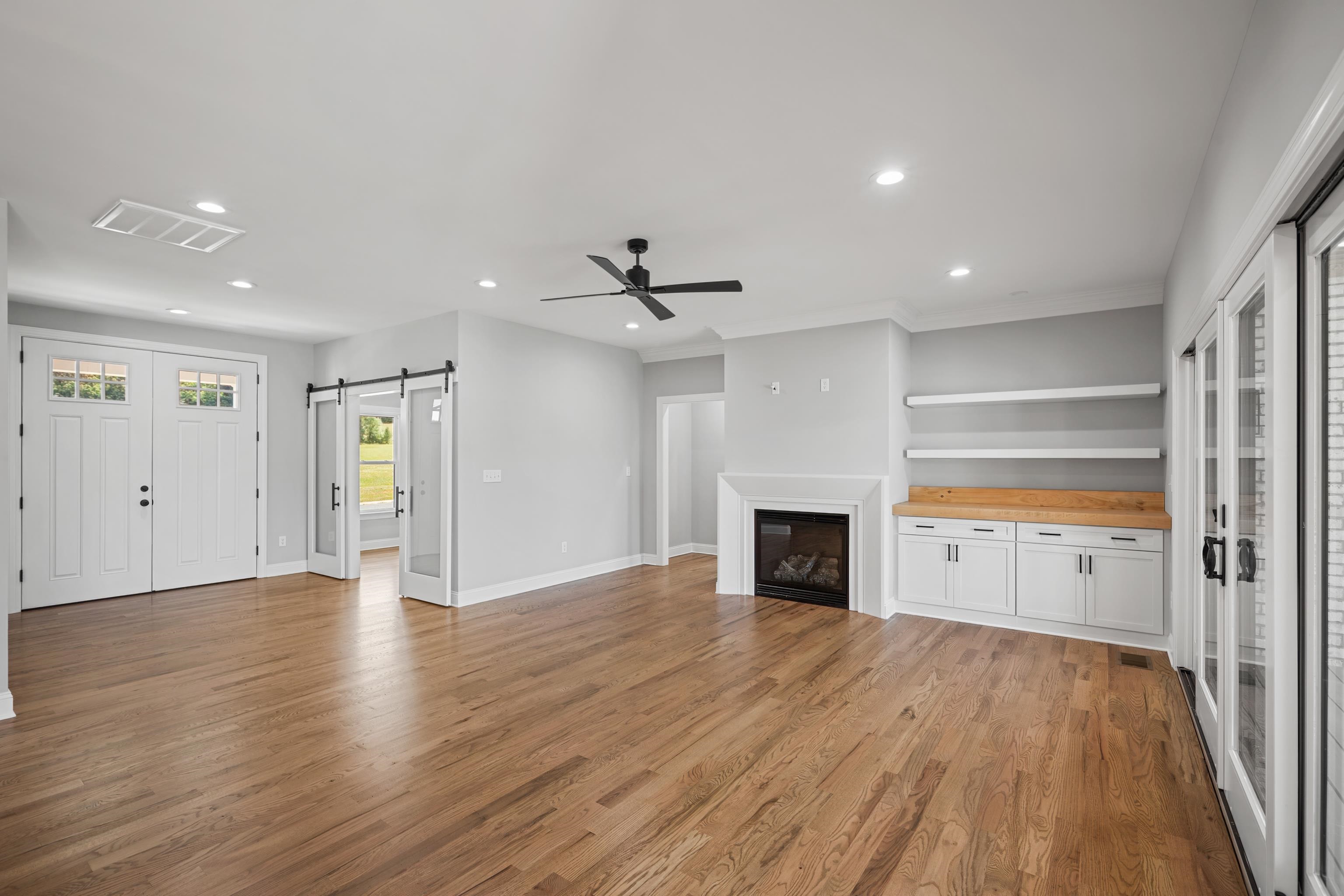 45 AVONWOODS DR