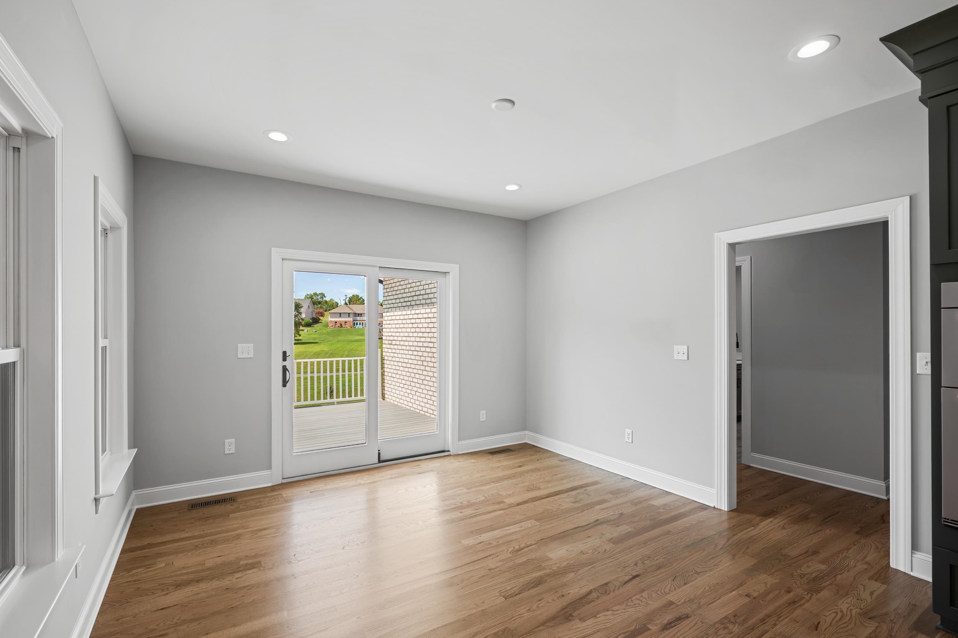 45 AVONWOODS DR