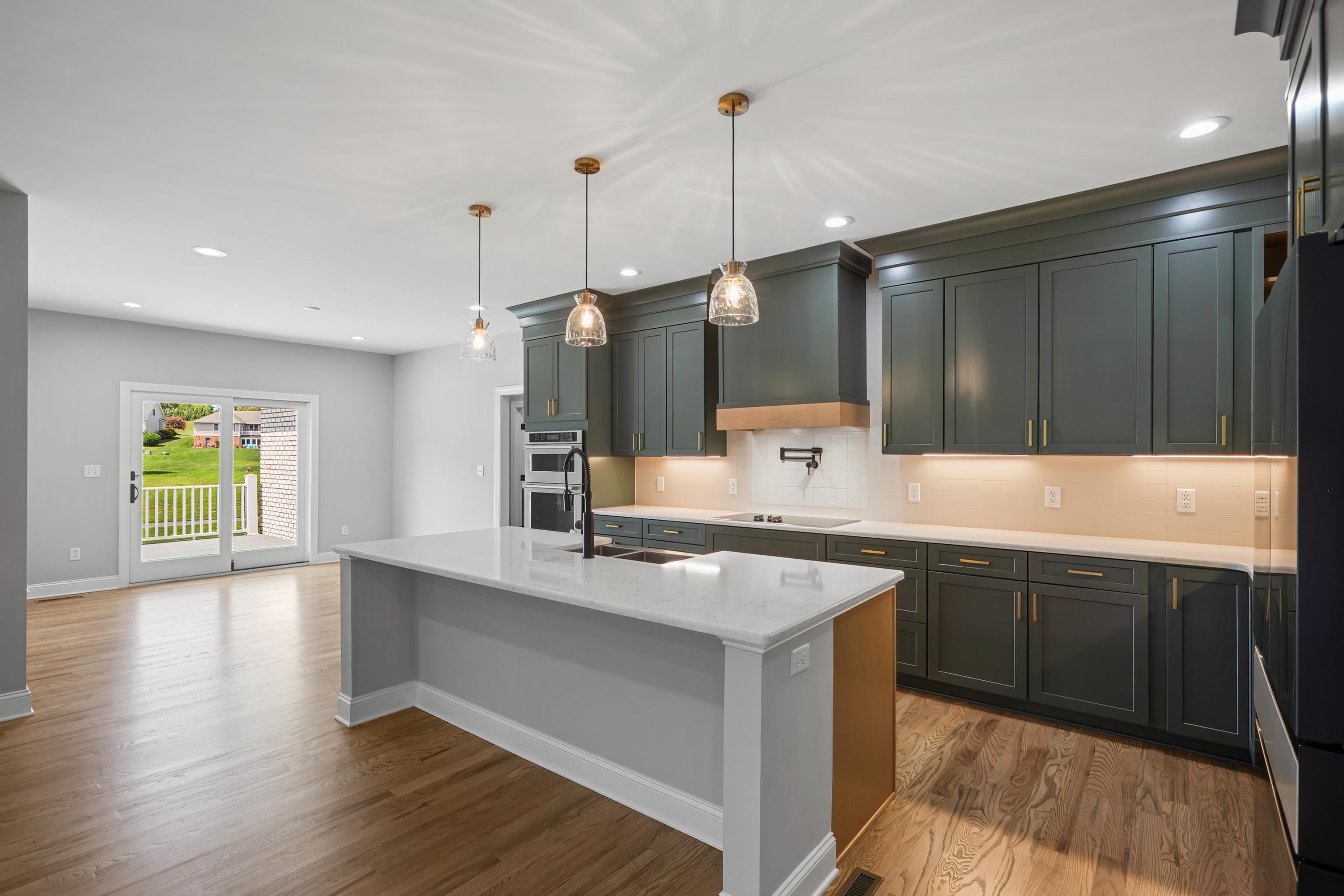 45 AVONWOODS DR