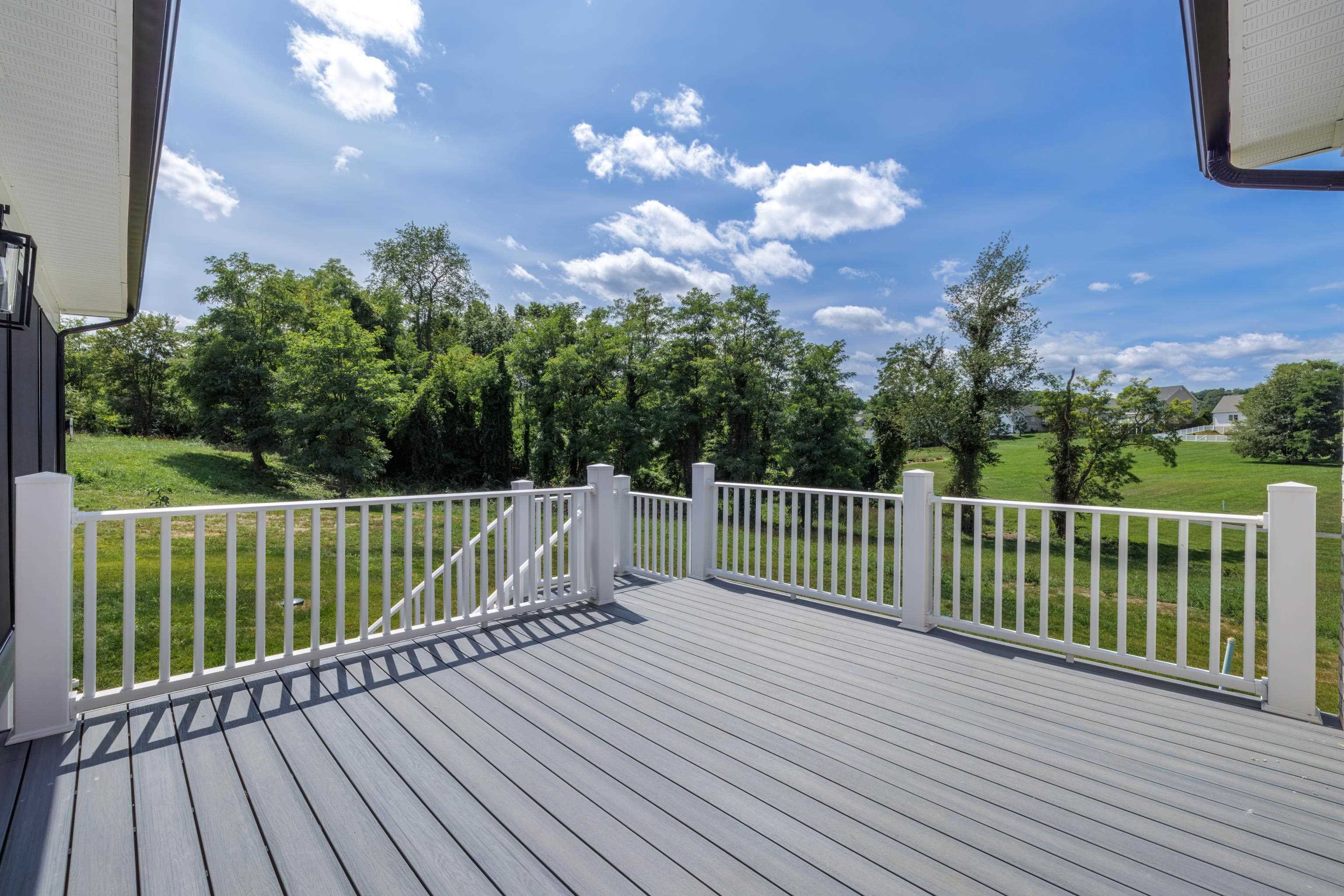 45 AVONWOODS DR