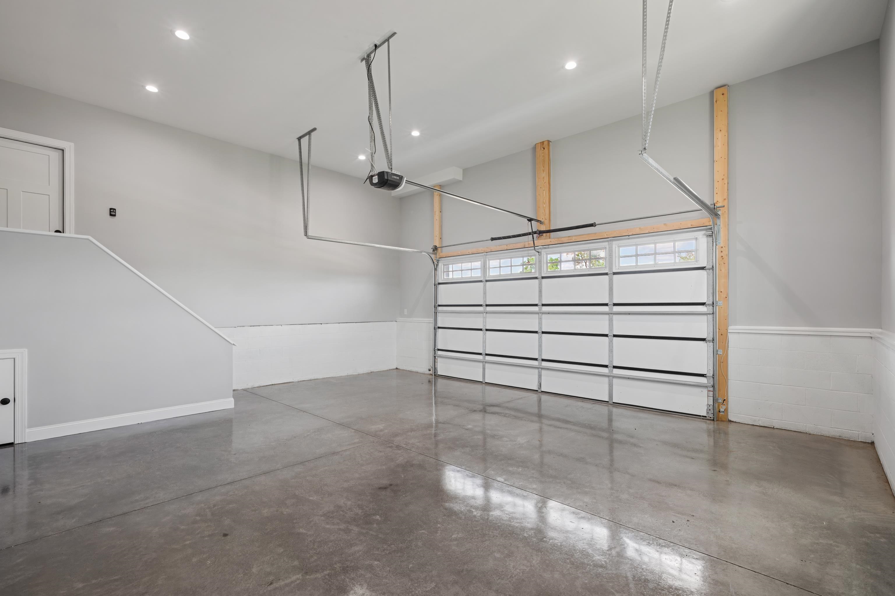 45 AVONWOODS DR