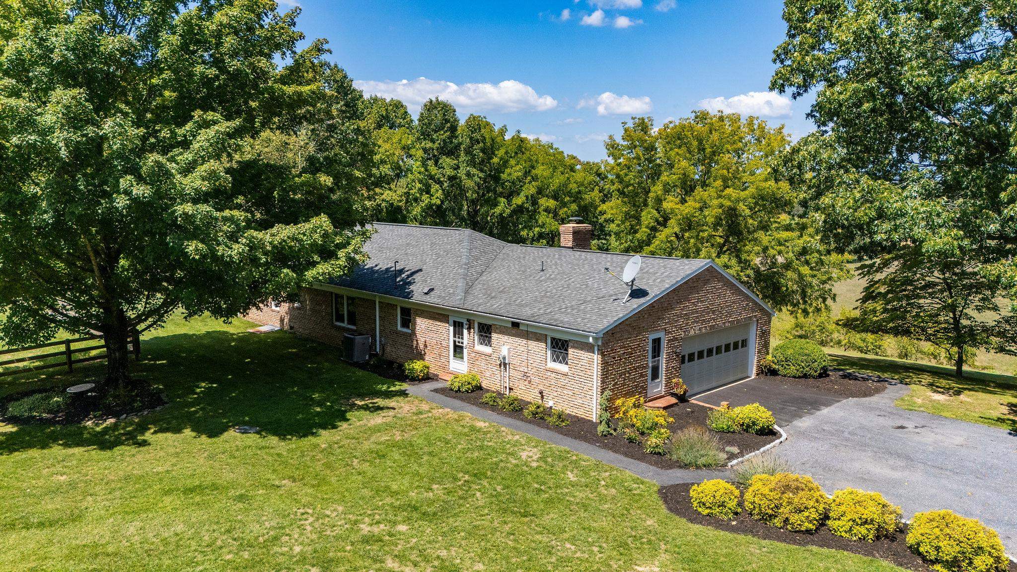 192 GALENA RD