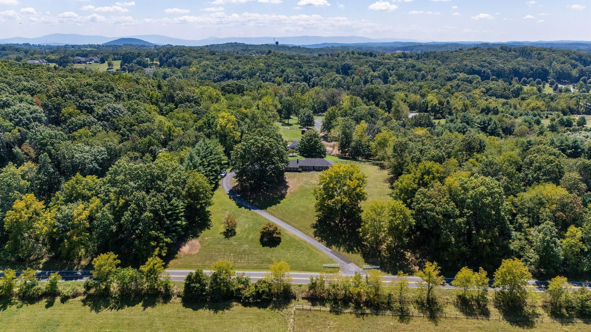 192 GALENA RD