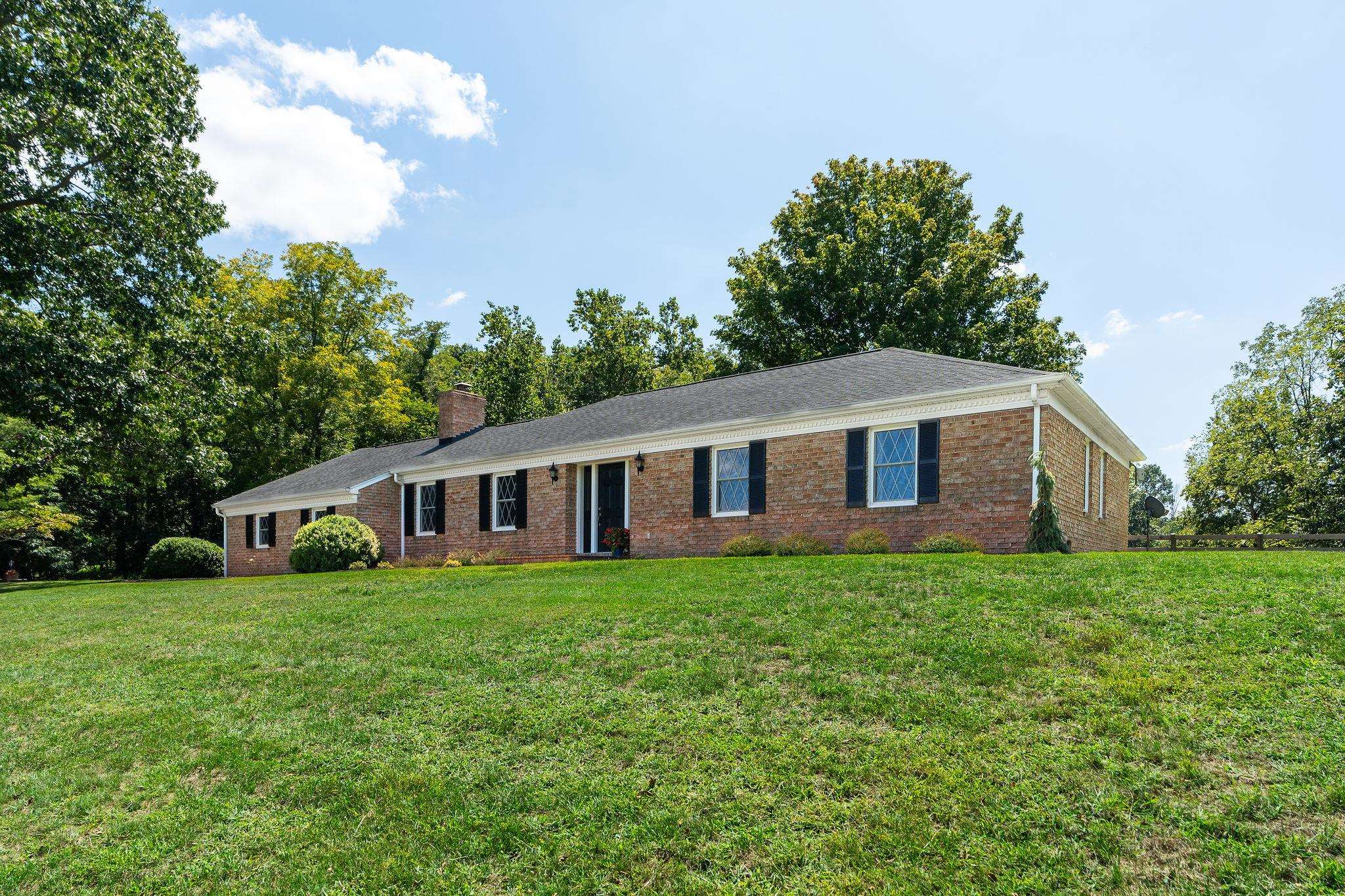 192 GALENA RD