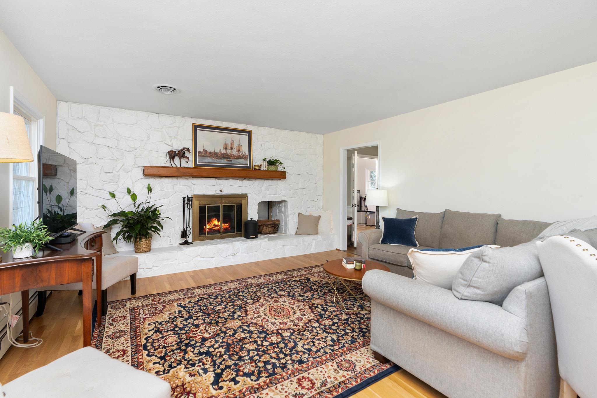 192 GALENA RD