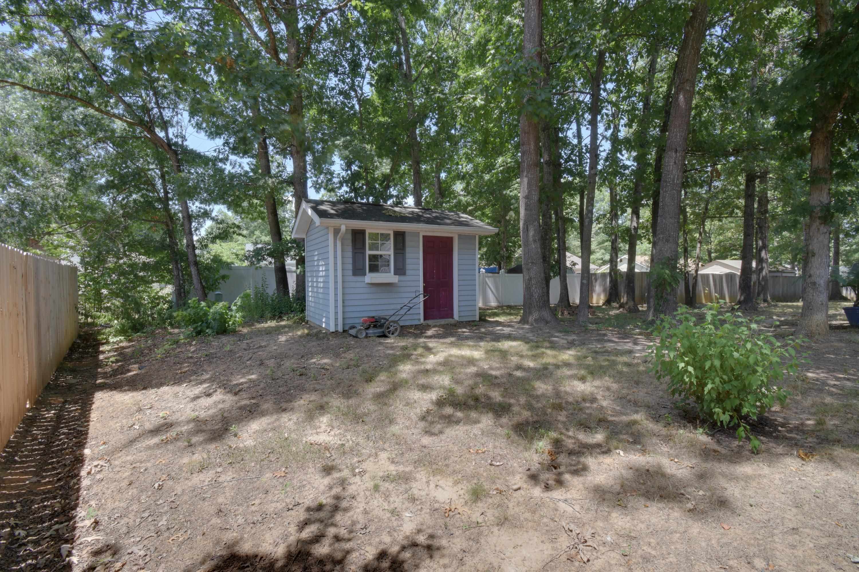 4 CANTON LN