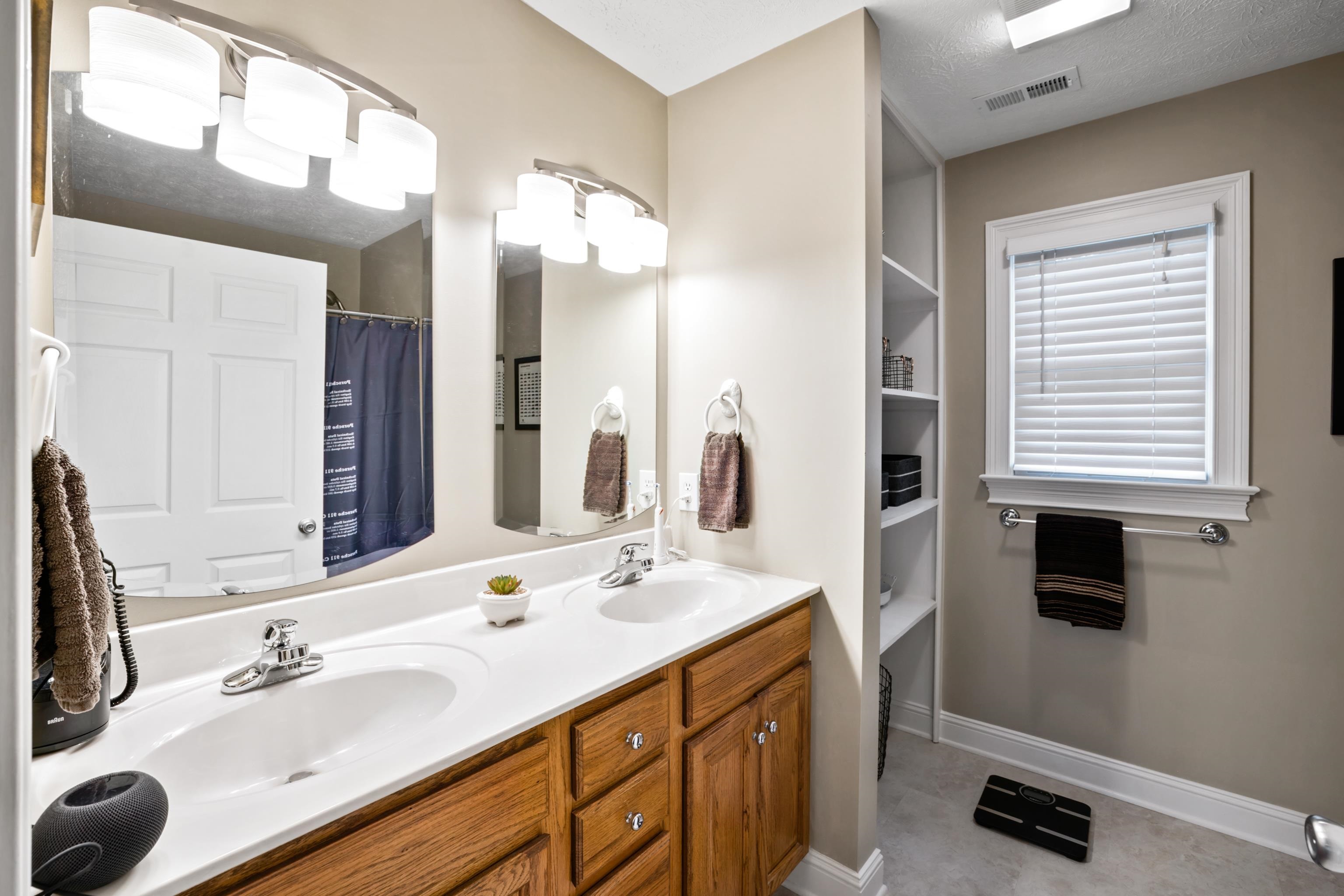 355 CONFEDERACY DR