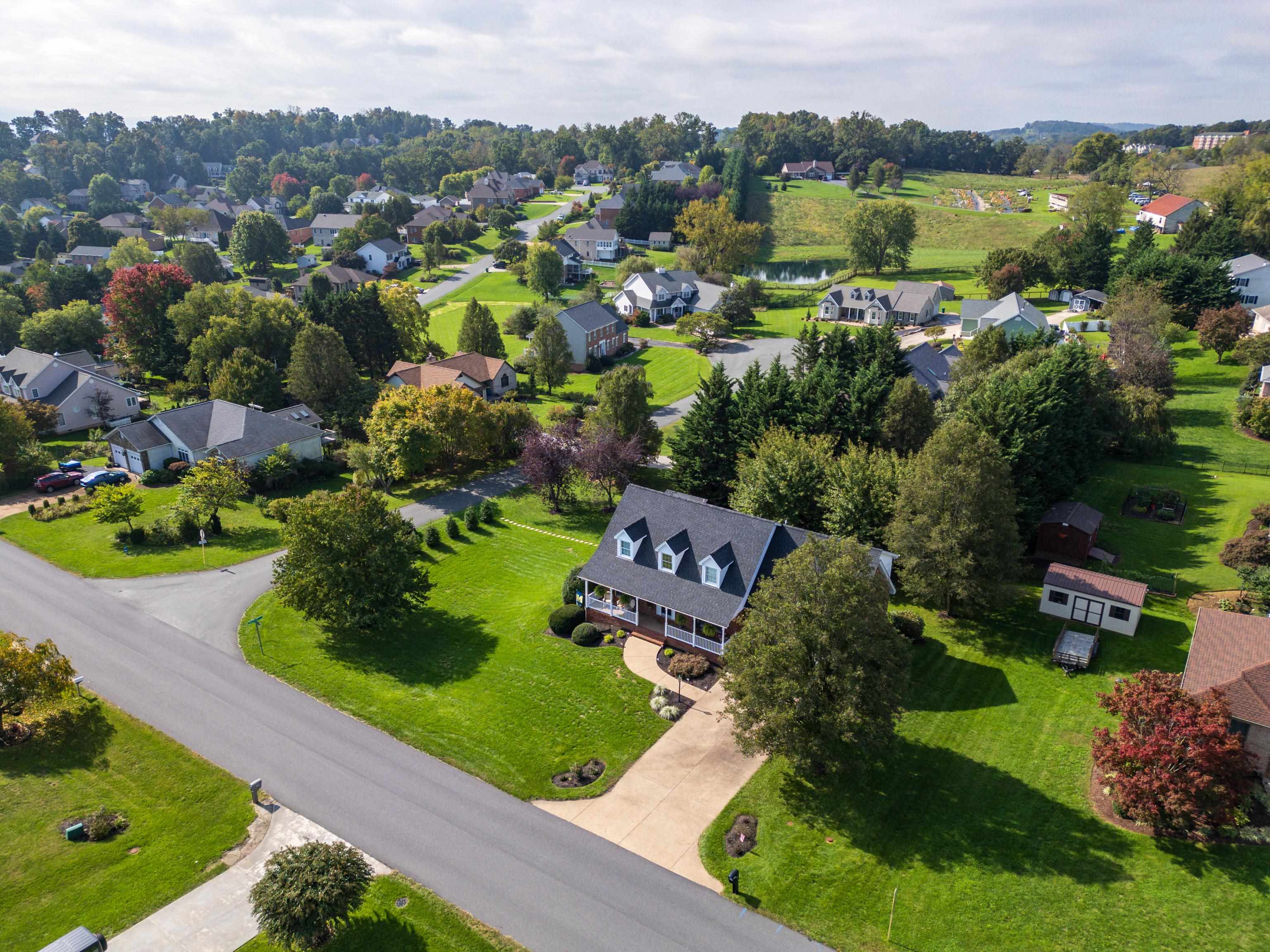 355 CONFEDERACY DR