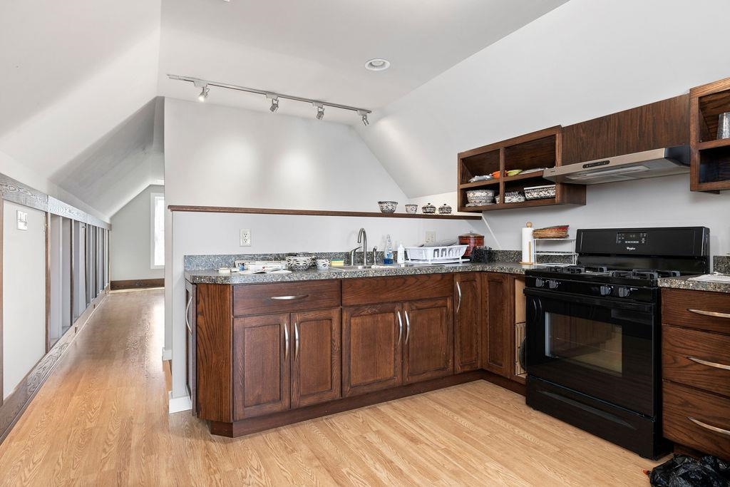 154 GREEN VALLEY RD