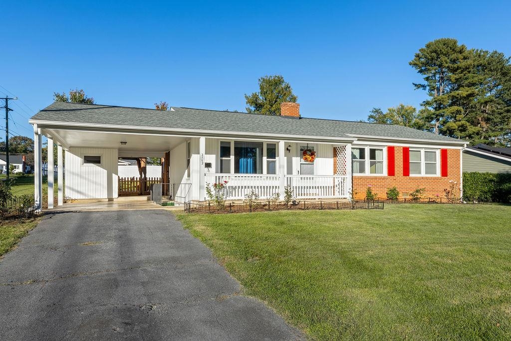 2153 FOREST DR