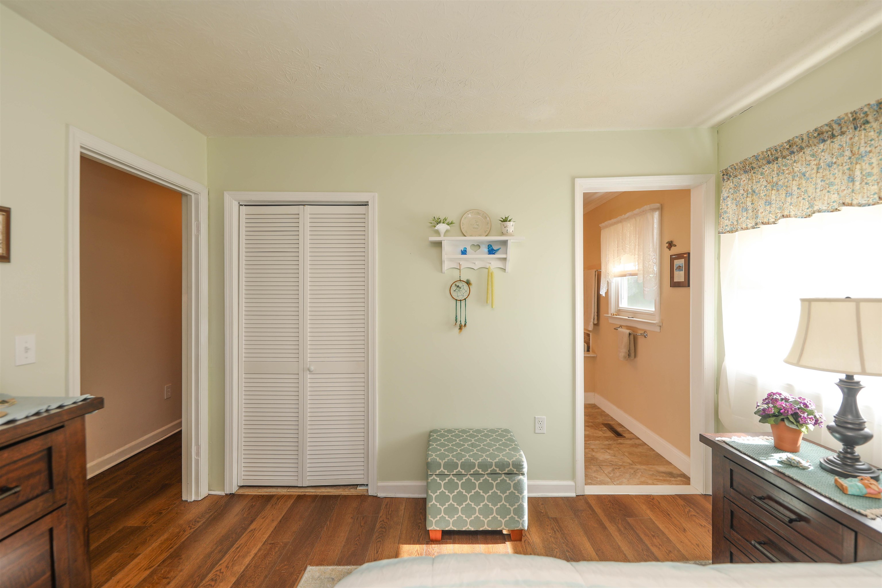 104 COUNTRY LODGE RD