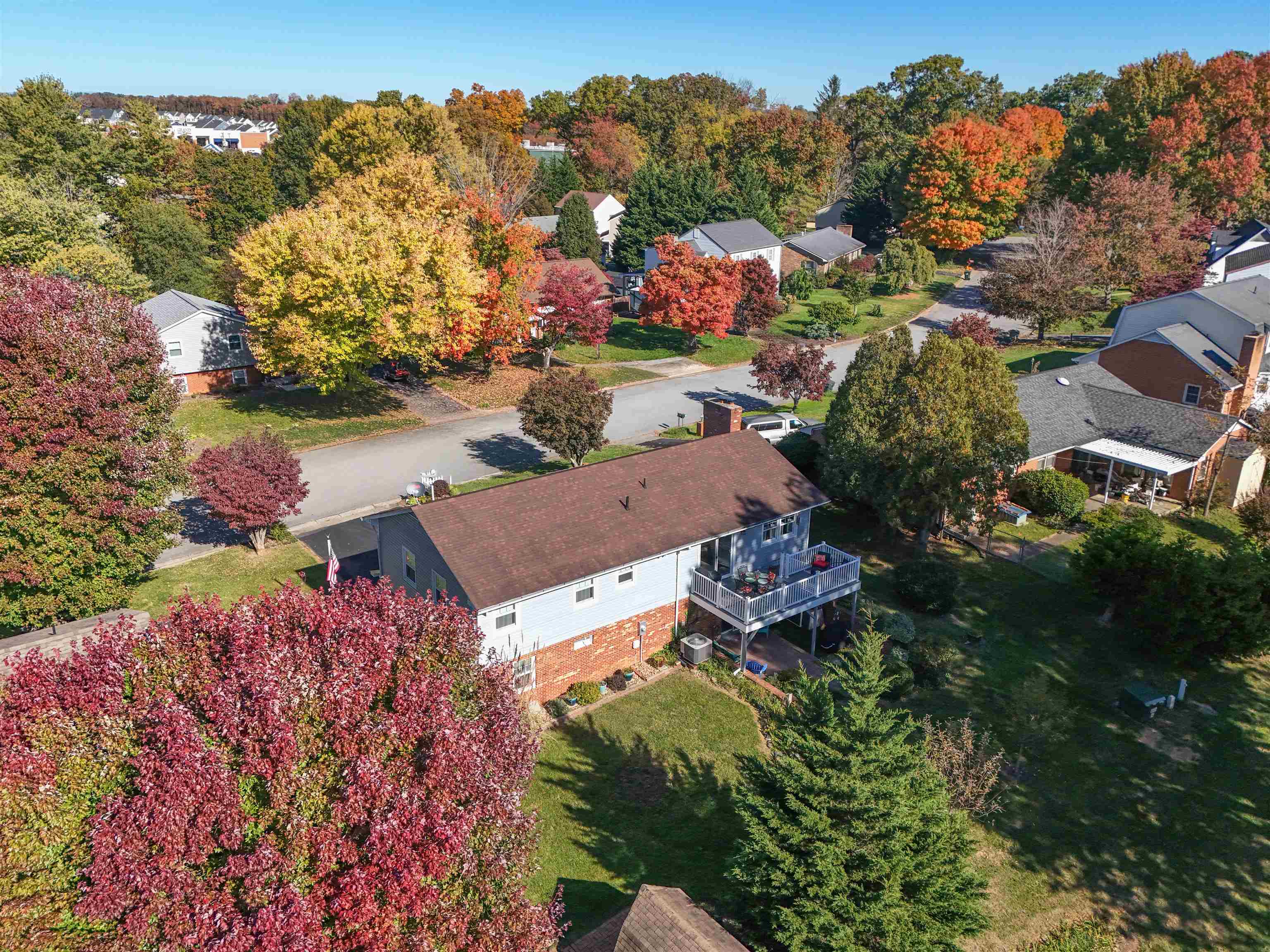 104 COUNTRY LODGE RD