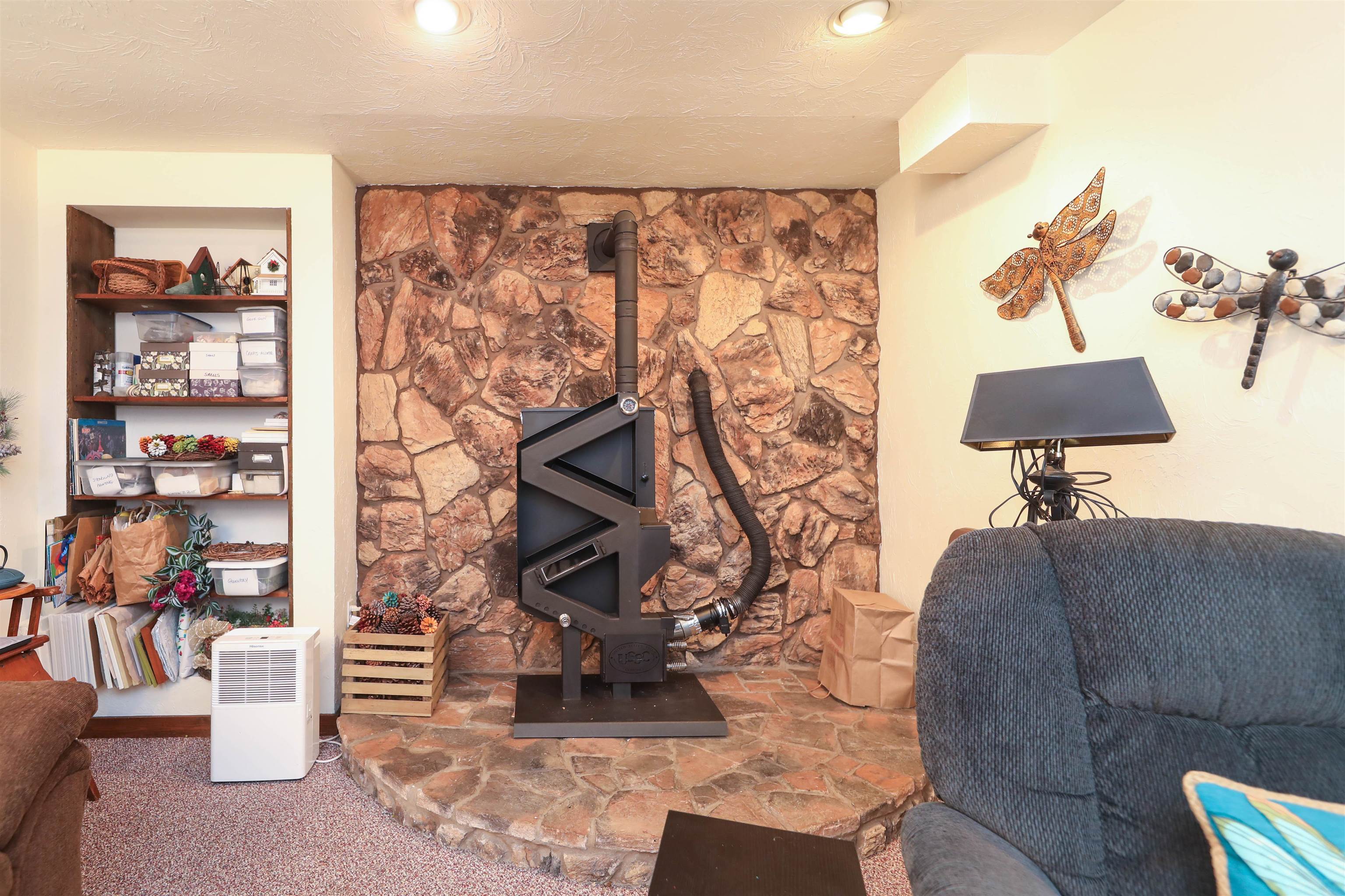 104 COUNTRY LODGE RD