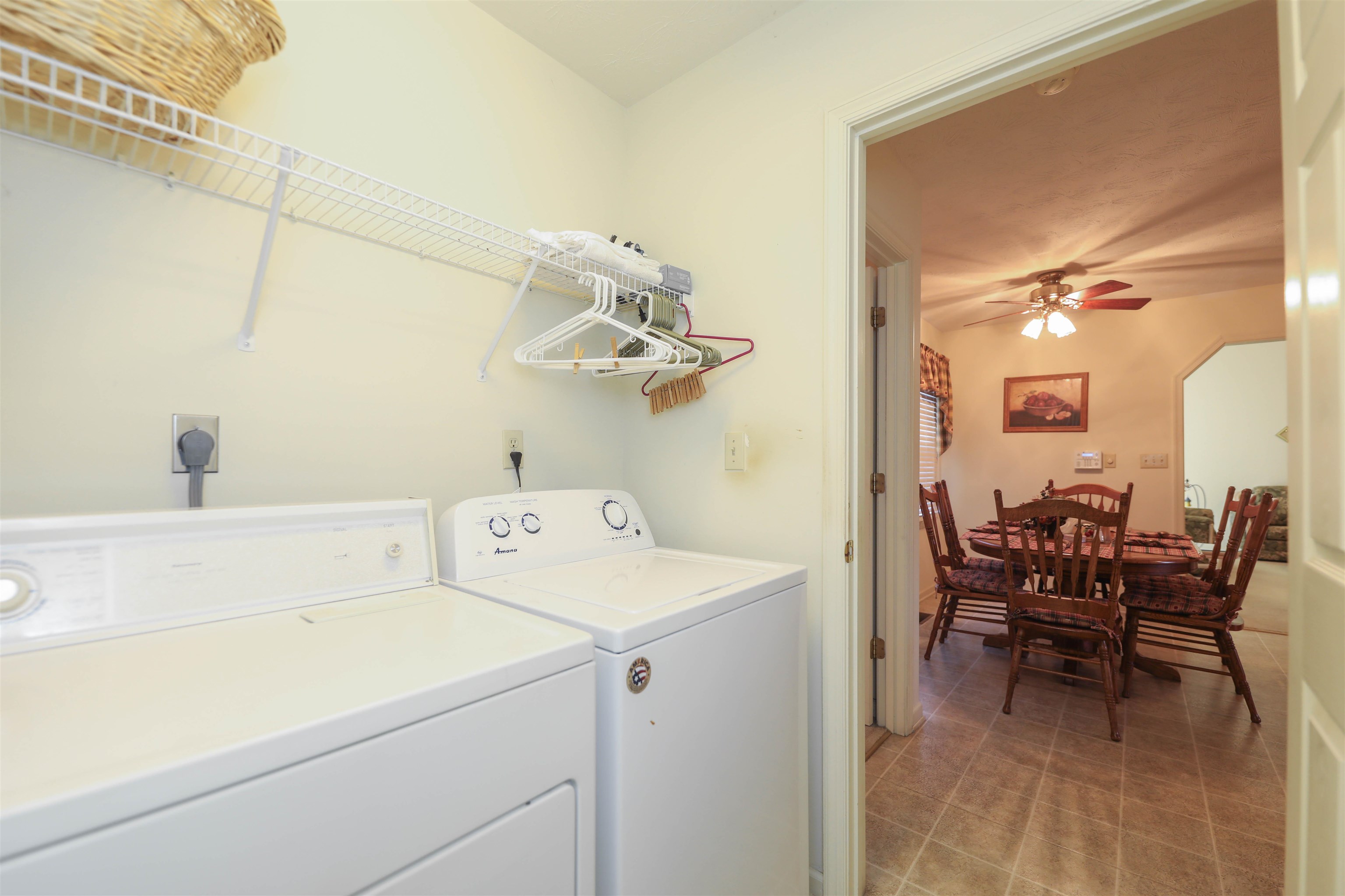 229 ARROWHEAD LN