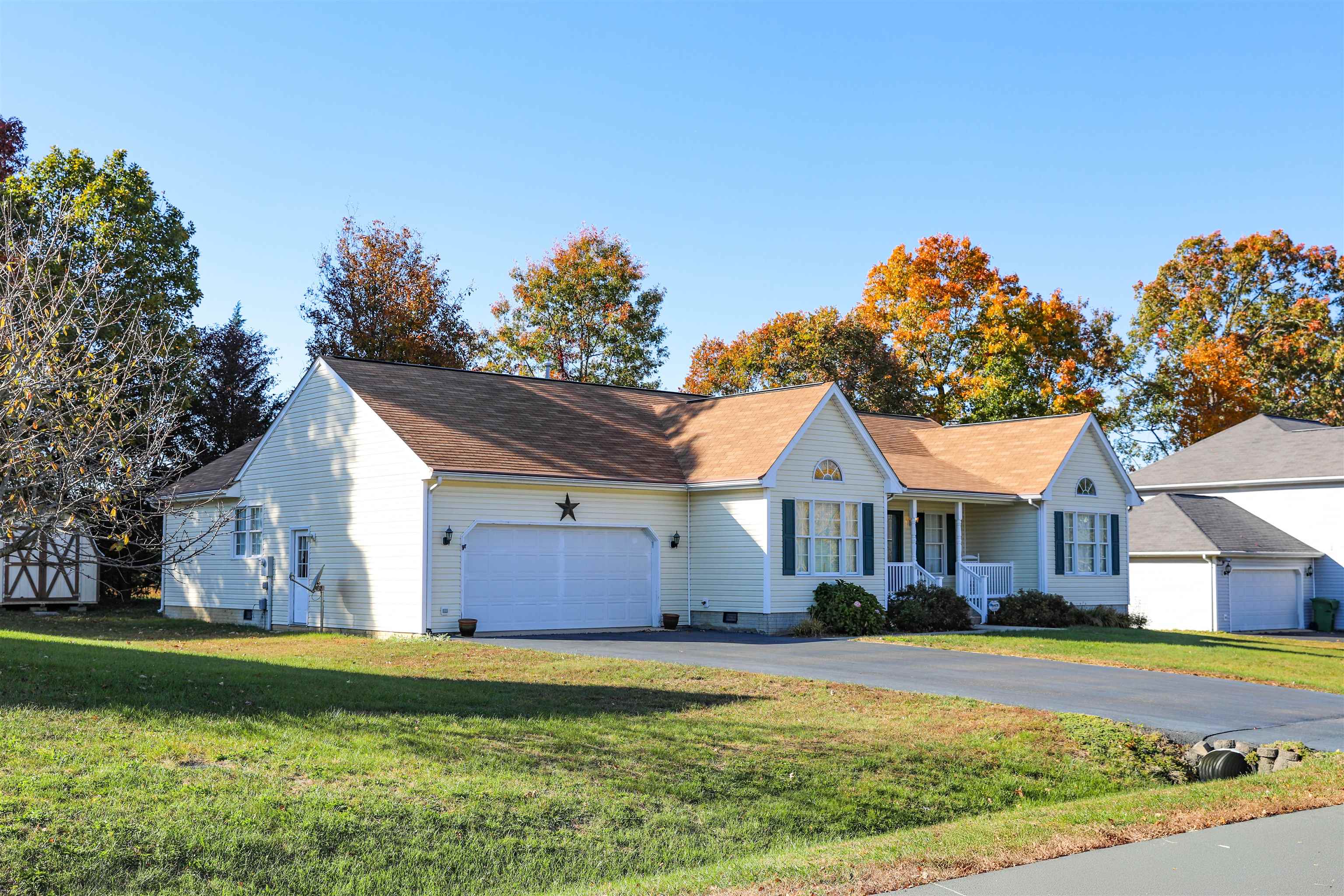 229 ARROWHEAD LN
