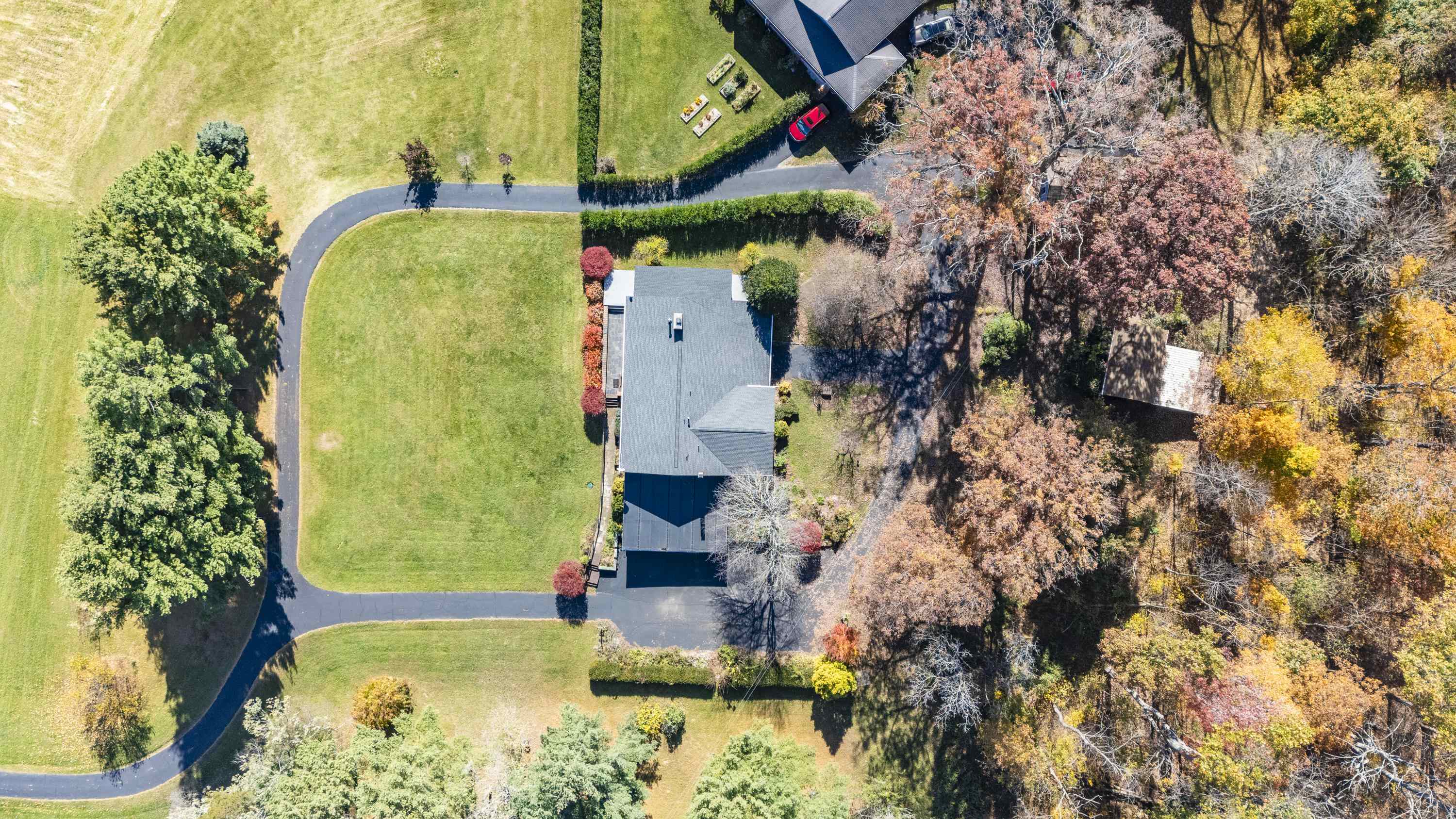 311 MILL LANE RD