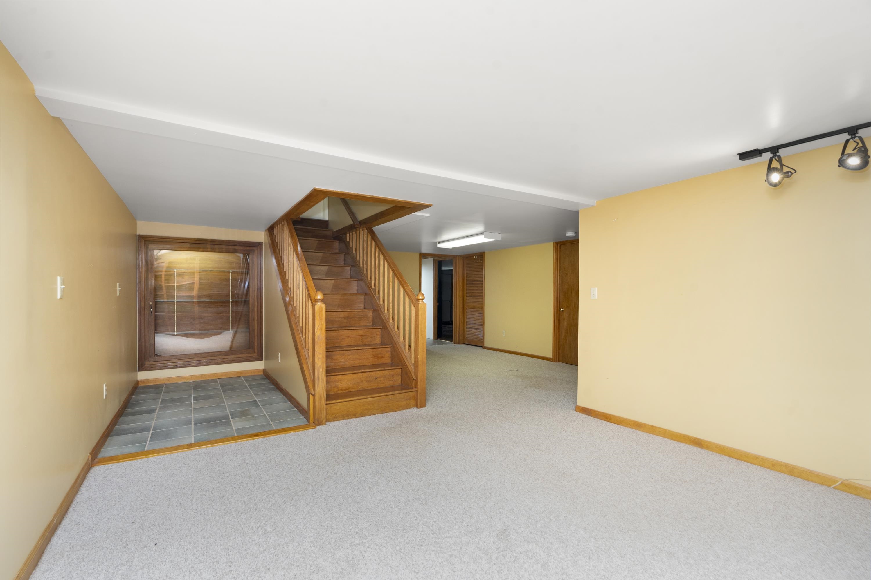 311 MILL LANE RD