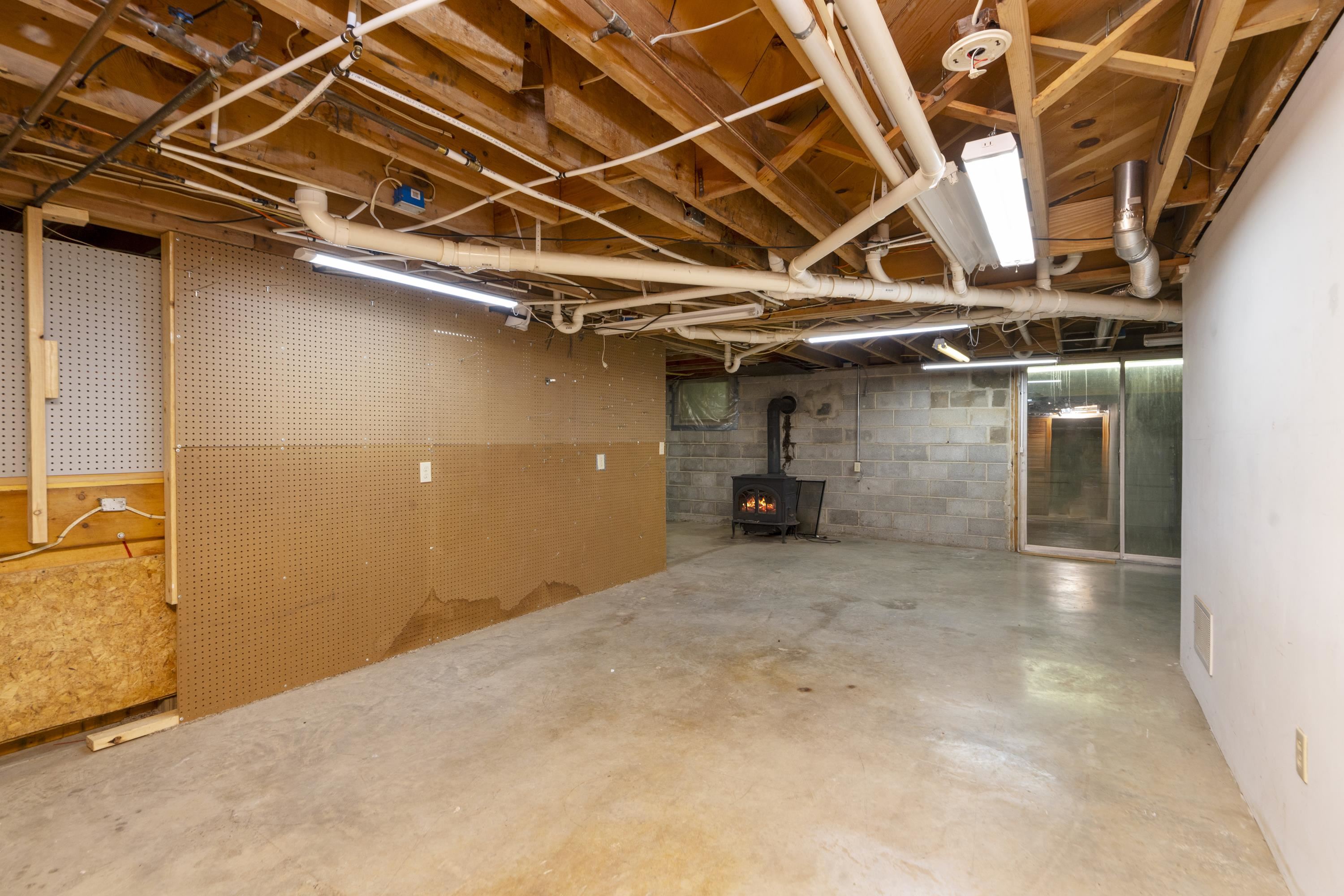311 MILL LANE RD