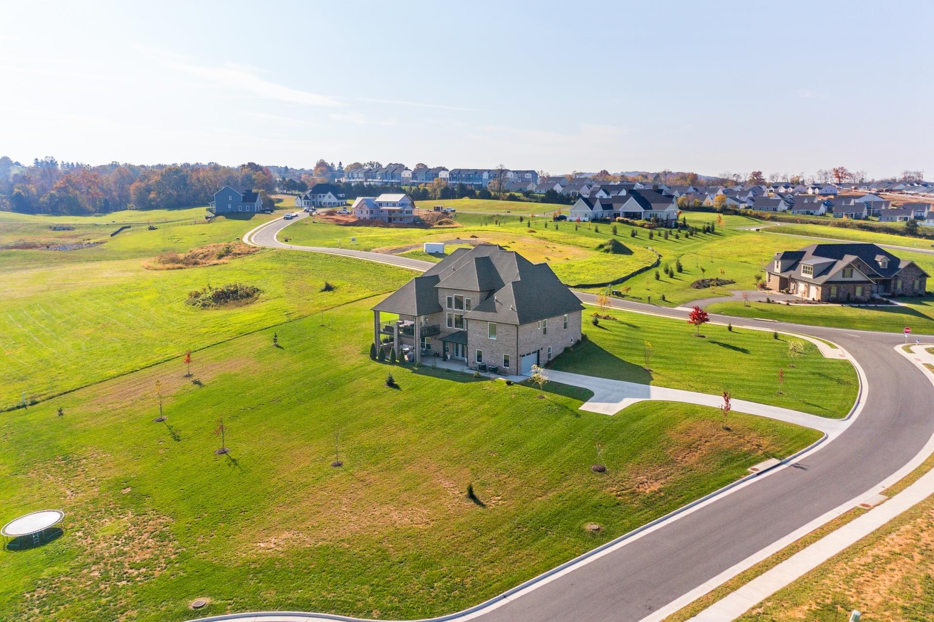 2640 HUNTINGTON SPRINGS DR