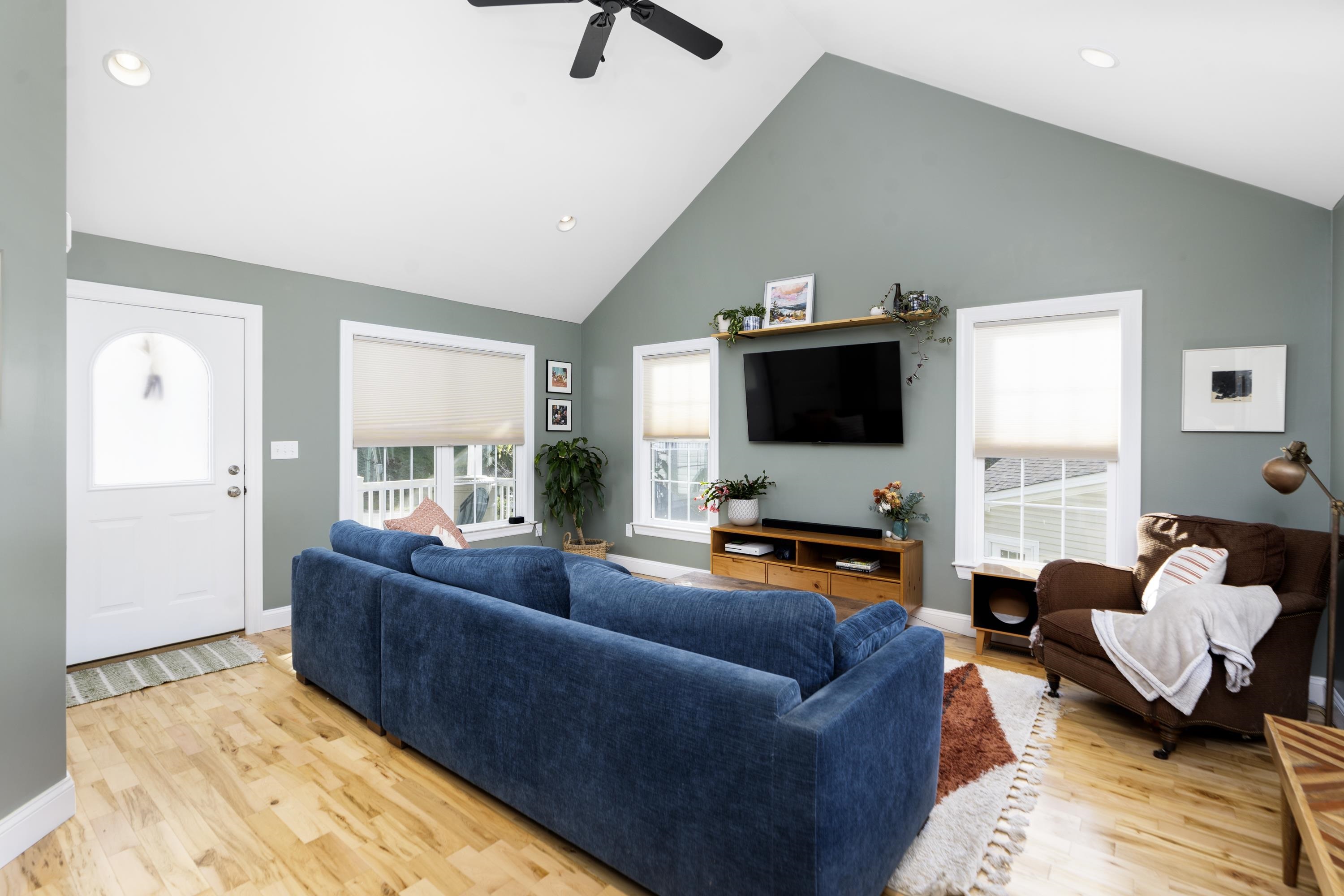 206 BELL CREEK DR