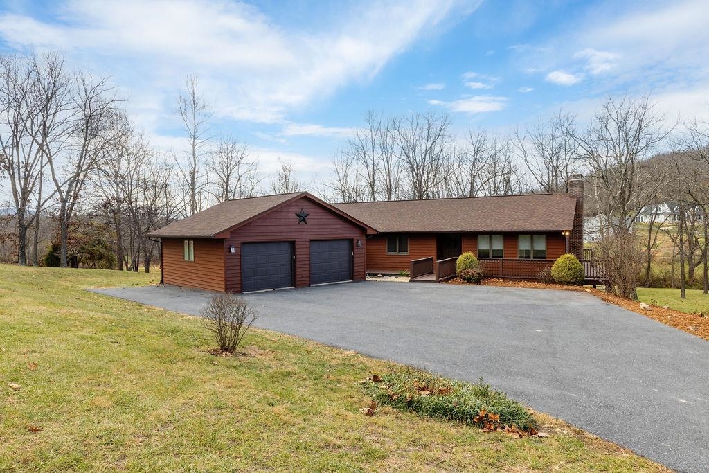 315 LADD RD