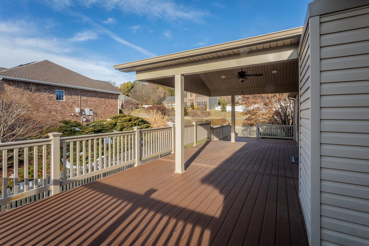 305 CONFEDERACY DR