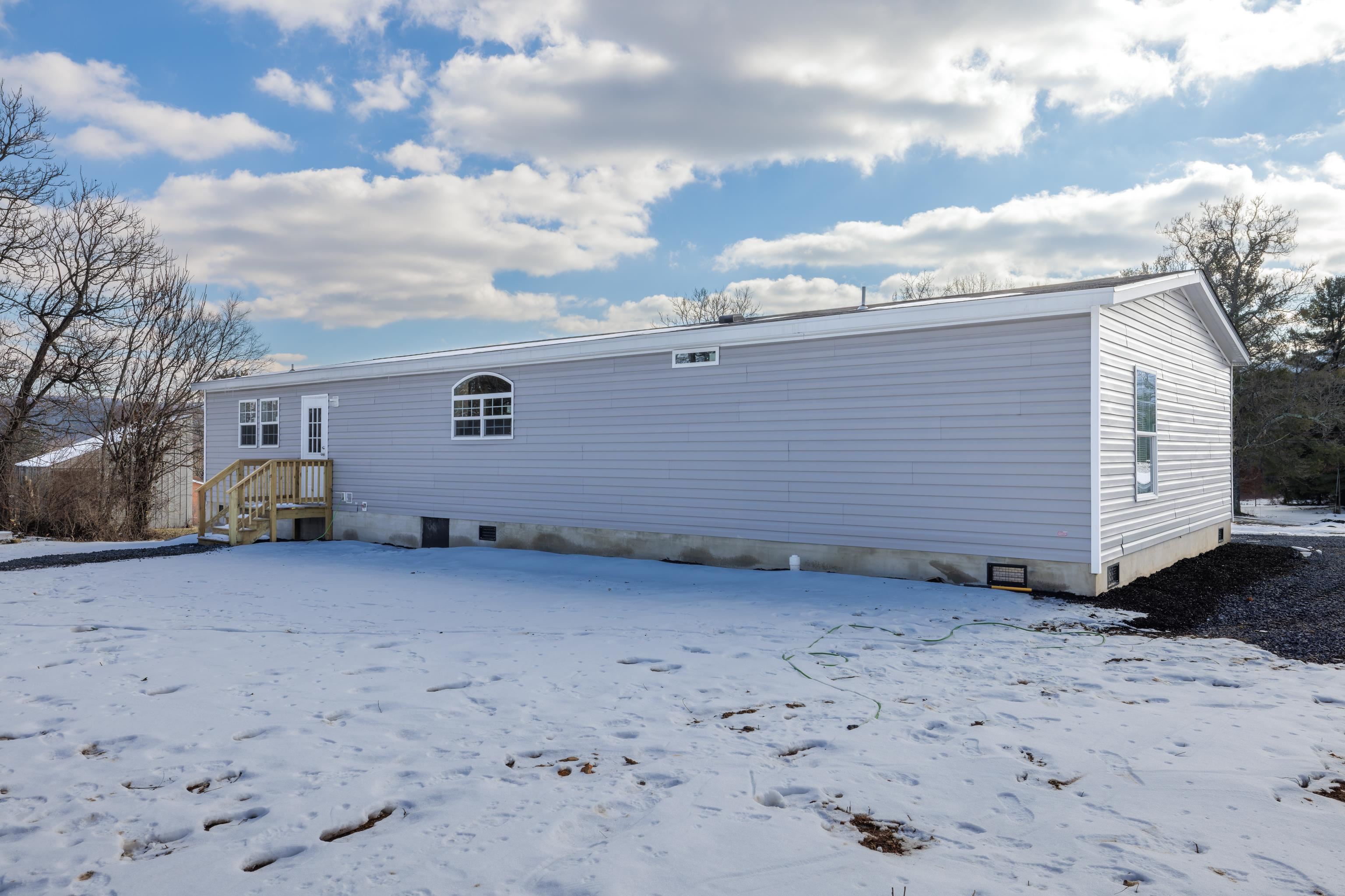 1892 HOWARDSVILLE TPKE