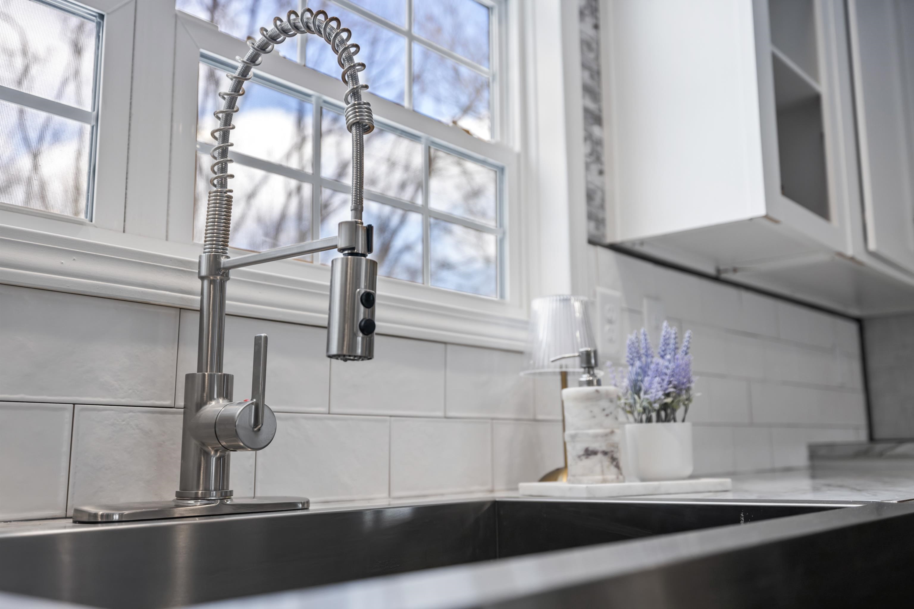 1892 HOWARDSVILLE TPKE