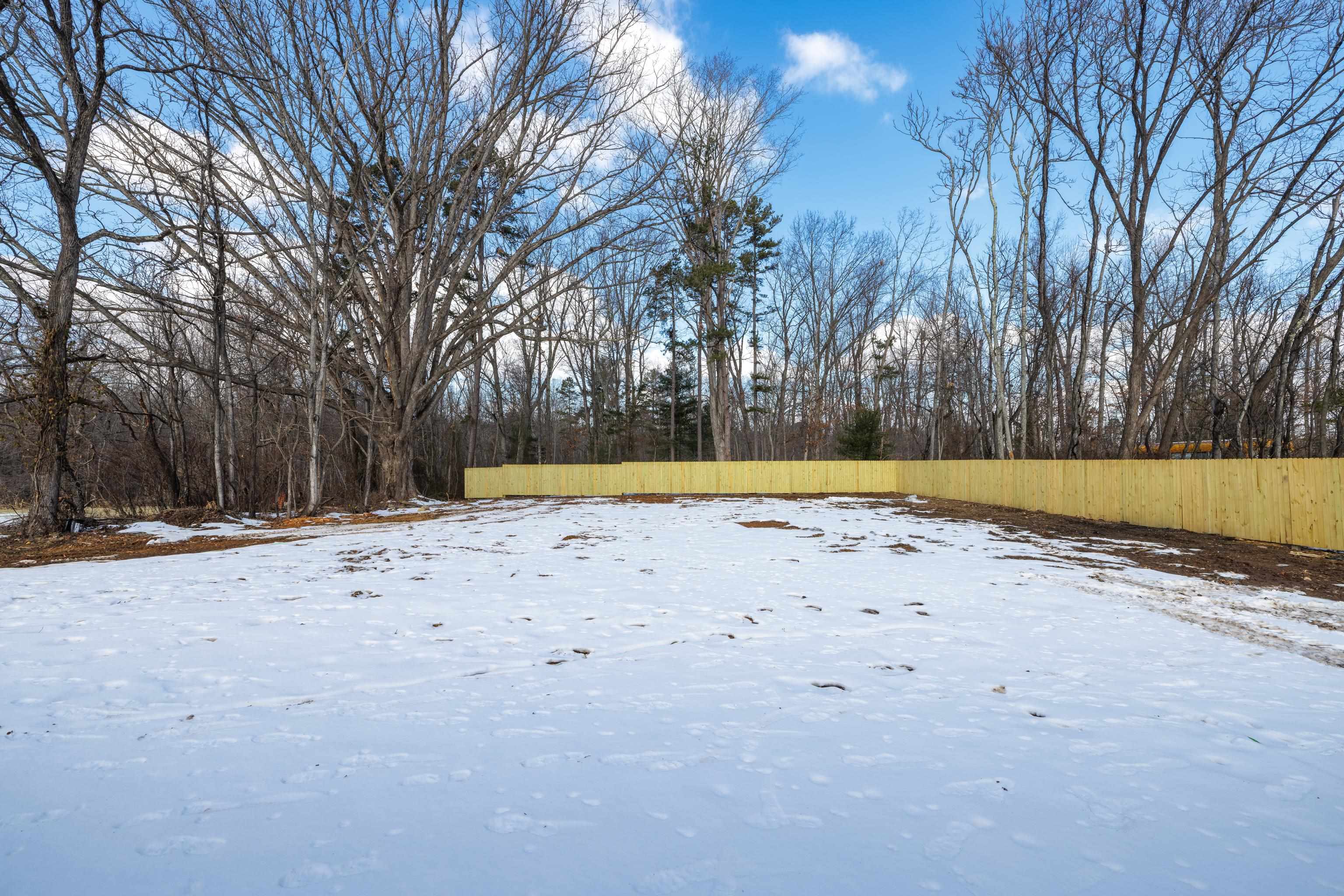 1892 HOWARDSVILLE TPKE