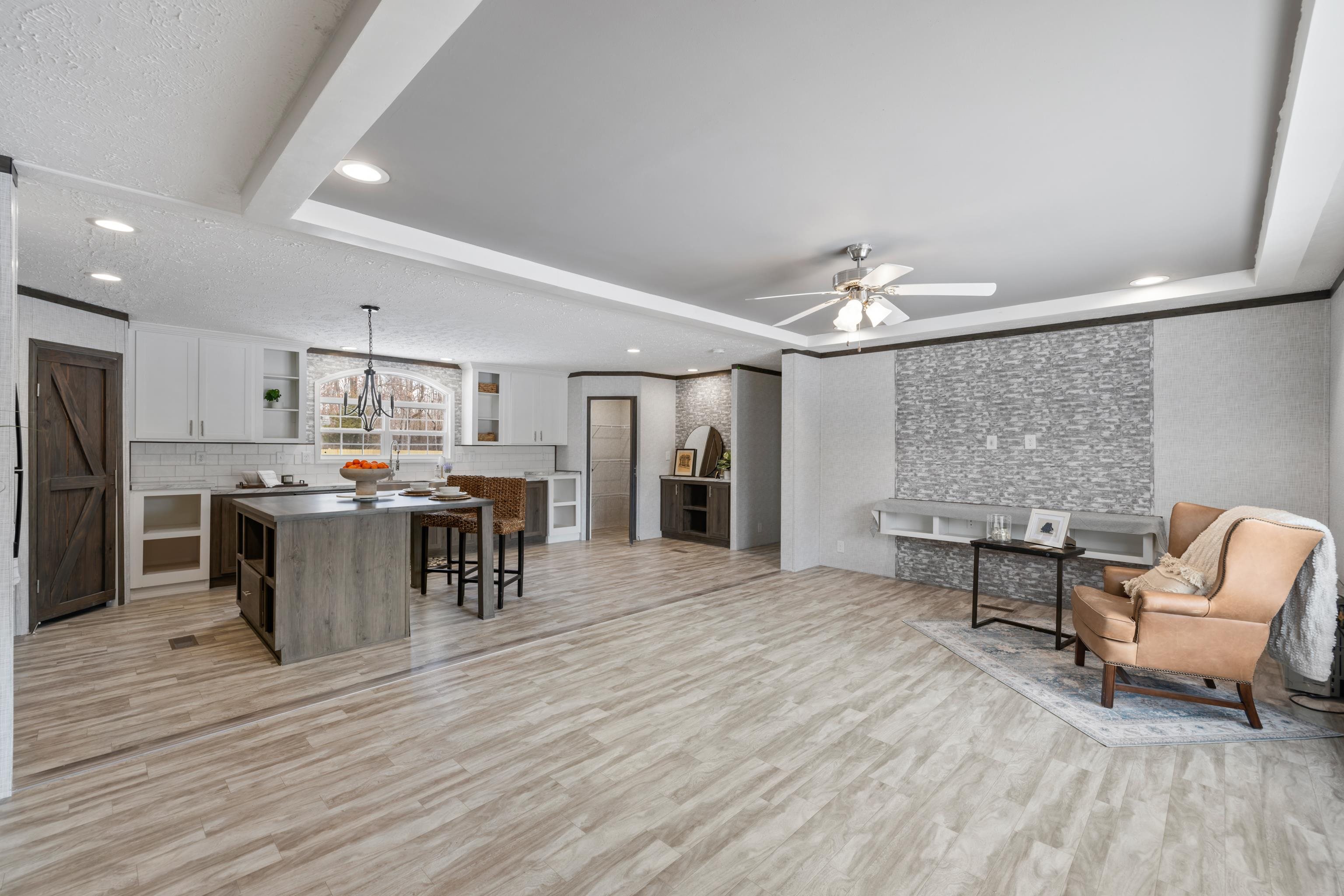 1892 HOWARDSVILLE TPKE