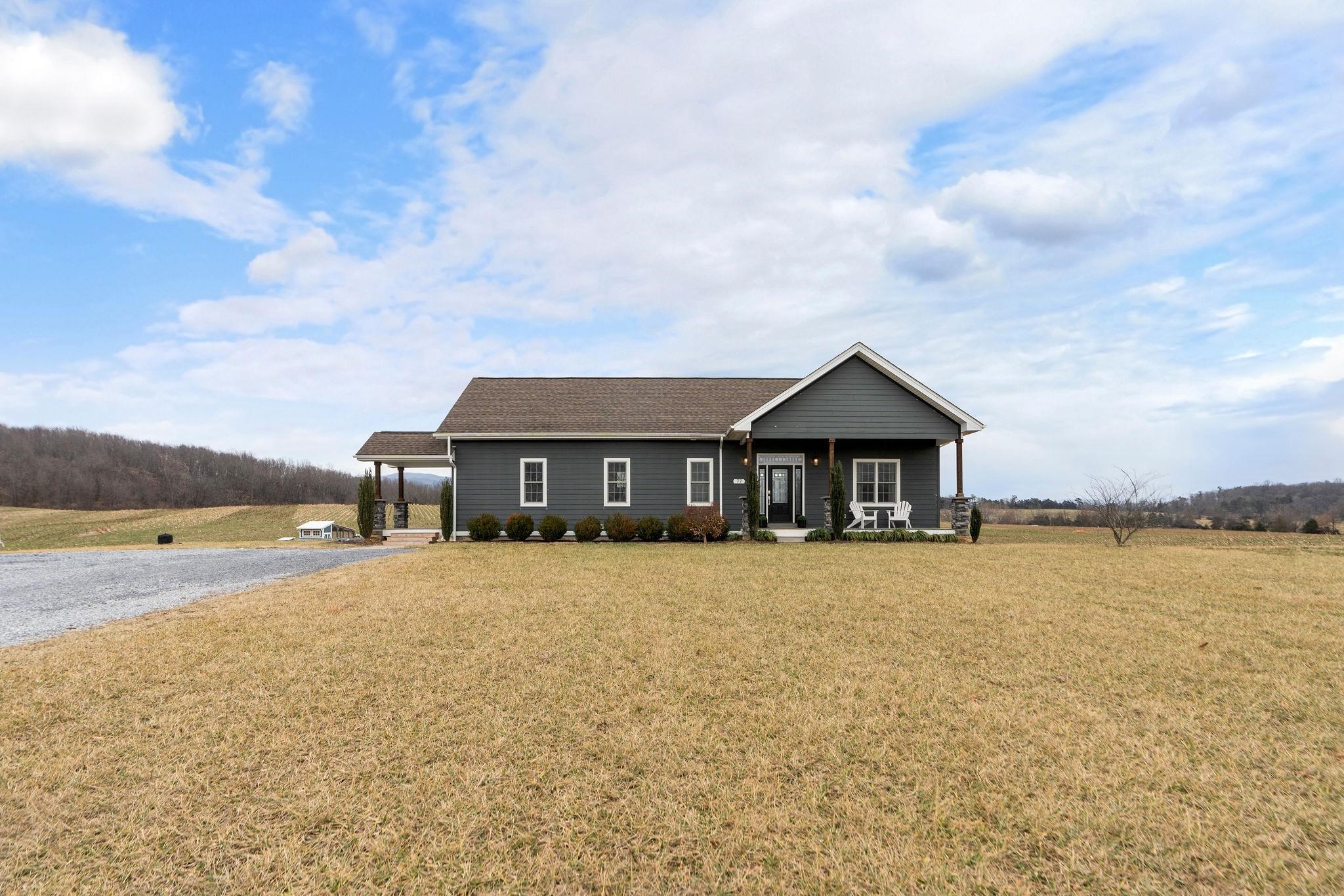 77 MADISON CAVE LN