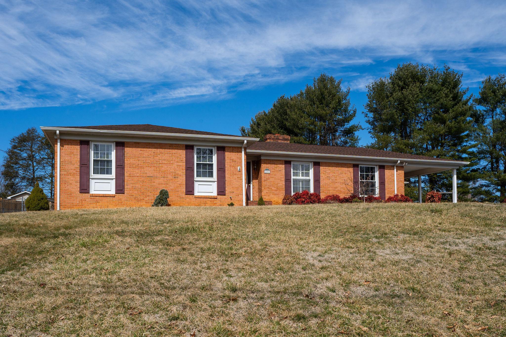 2208 DAVIS RD