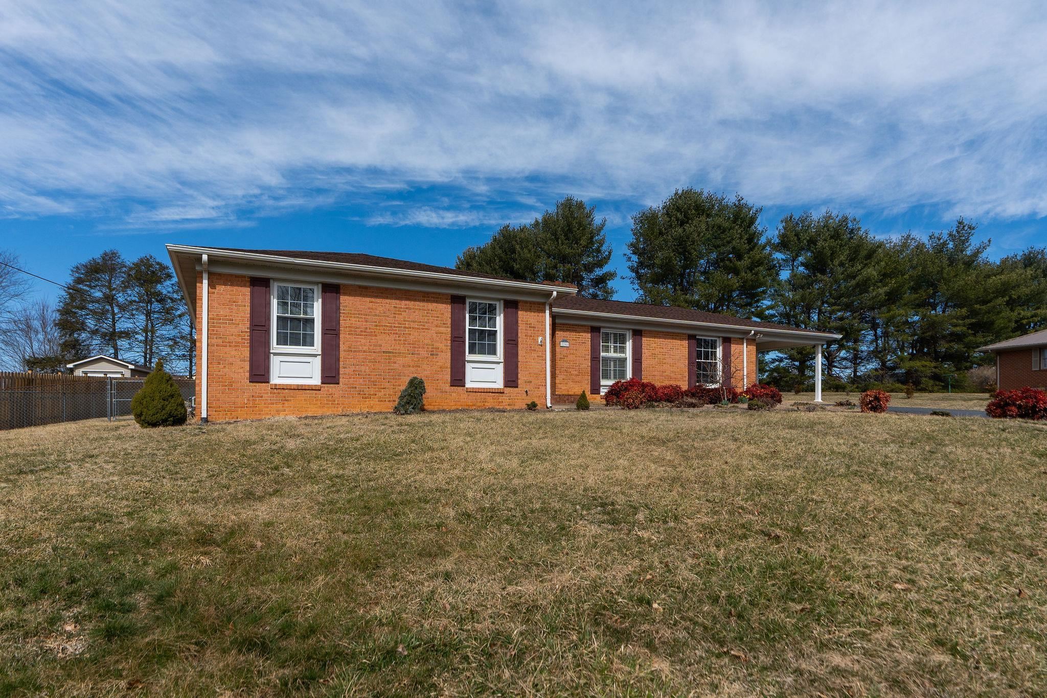 2208 DAVIS RD