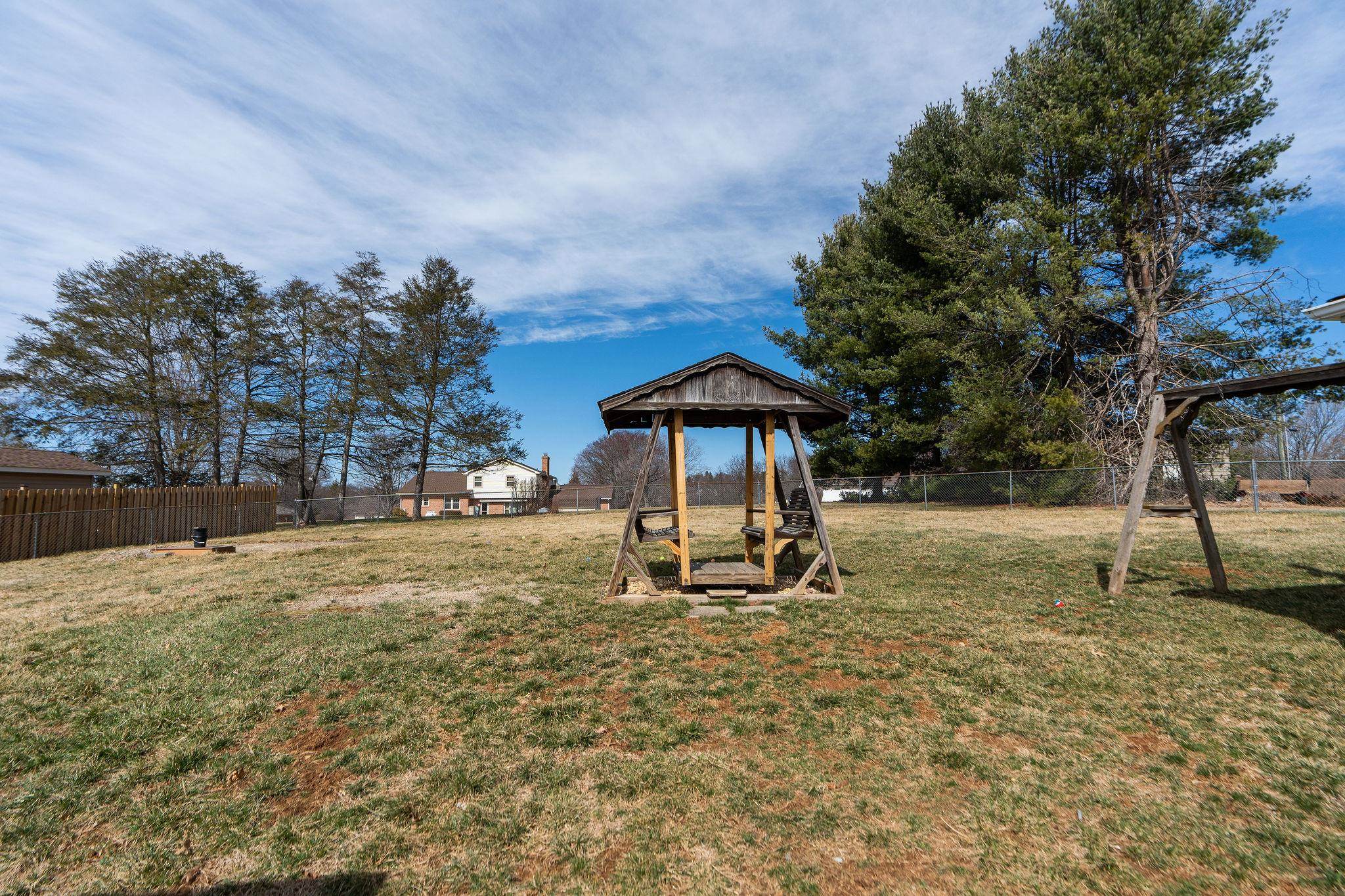 2208 DAVIS RD