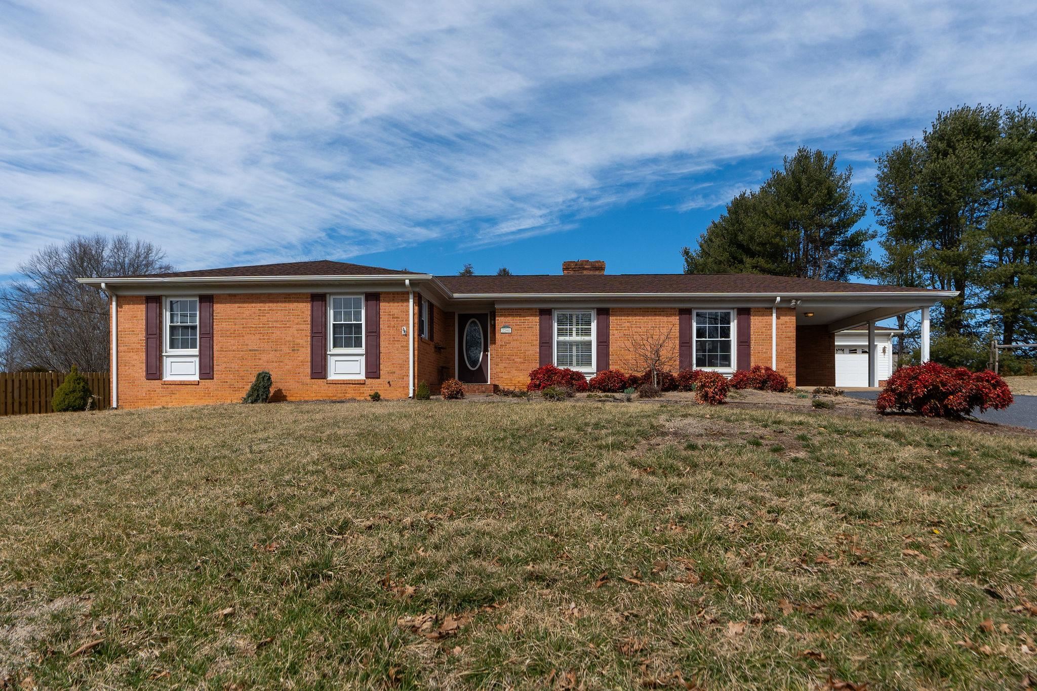 2208 DAVIS RD