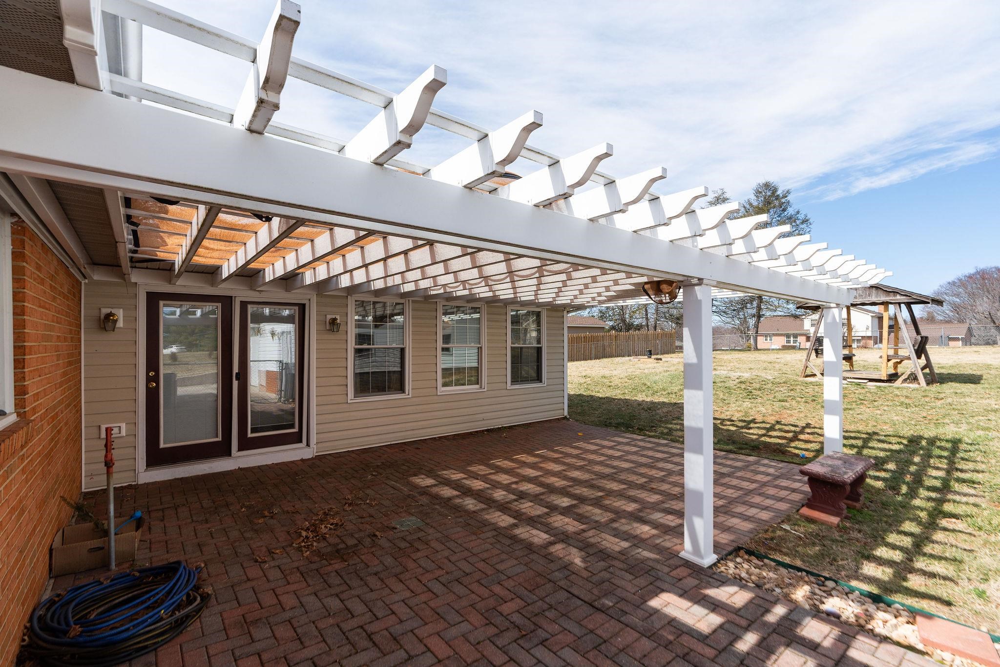 2208 DAVIS RD