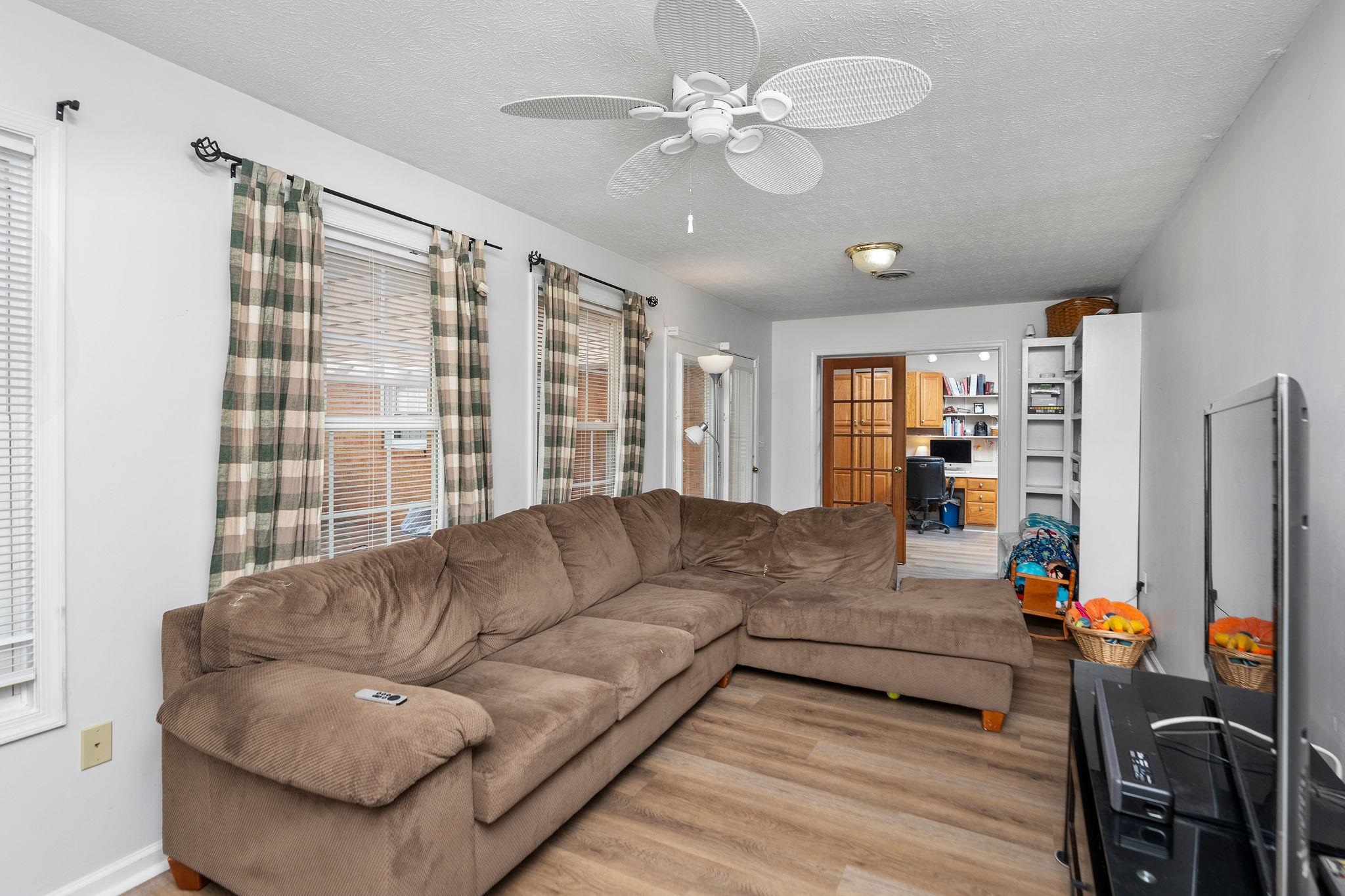 2208 DAVIS RD