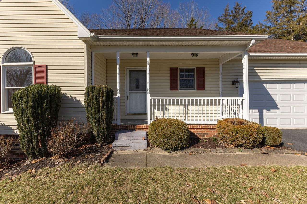 12323 RED CEDAR LN
