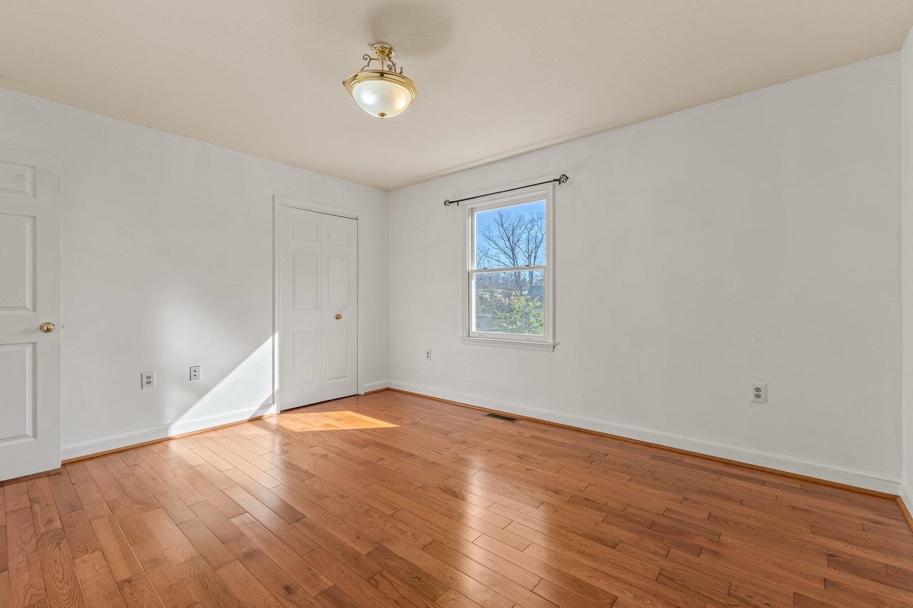 12323 RED CEDAR LN