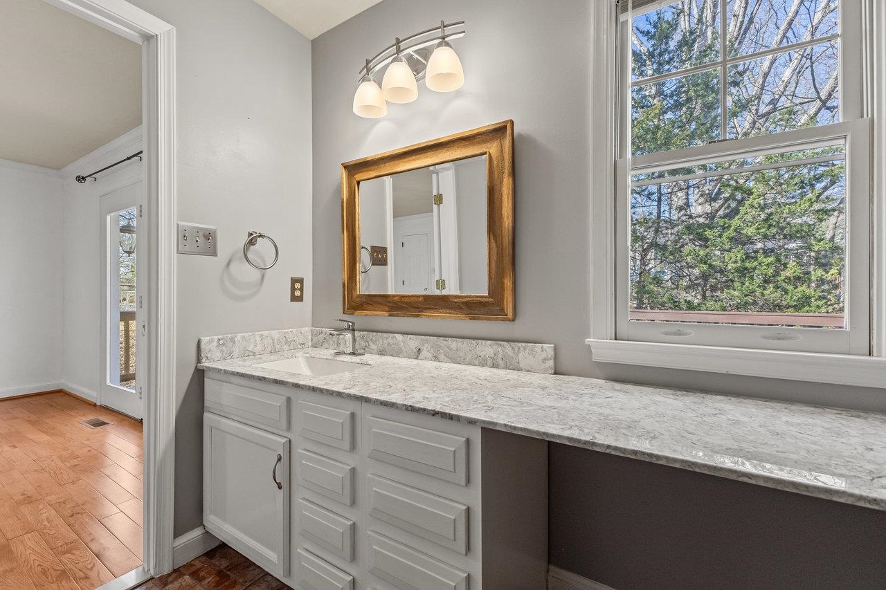 12323 RED CEDAR LN